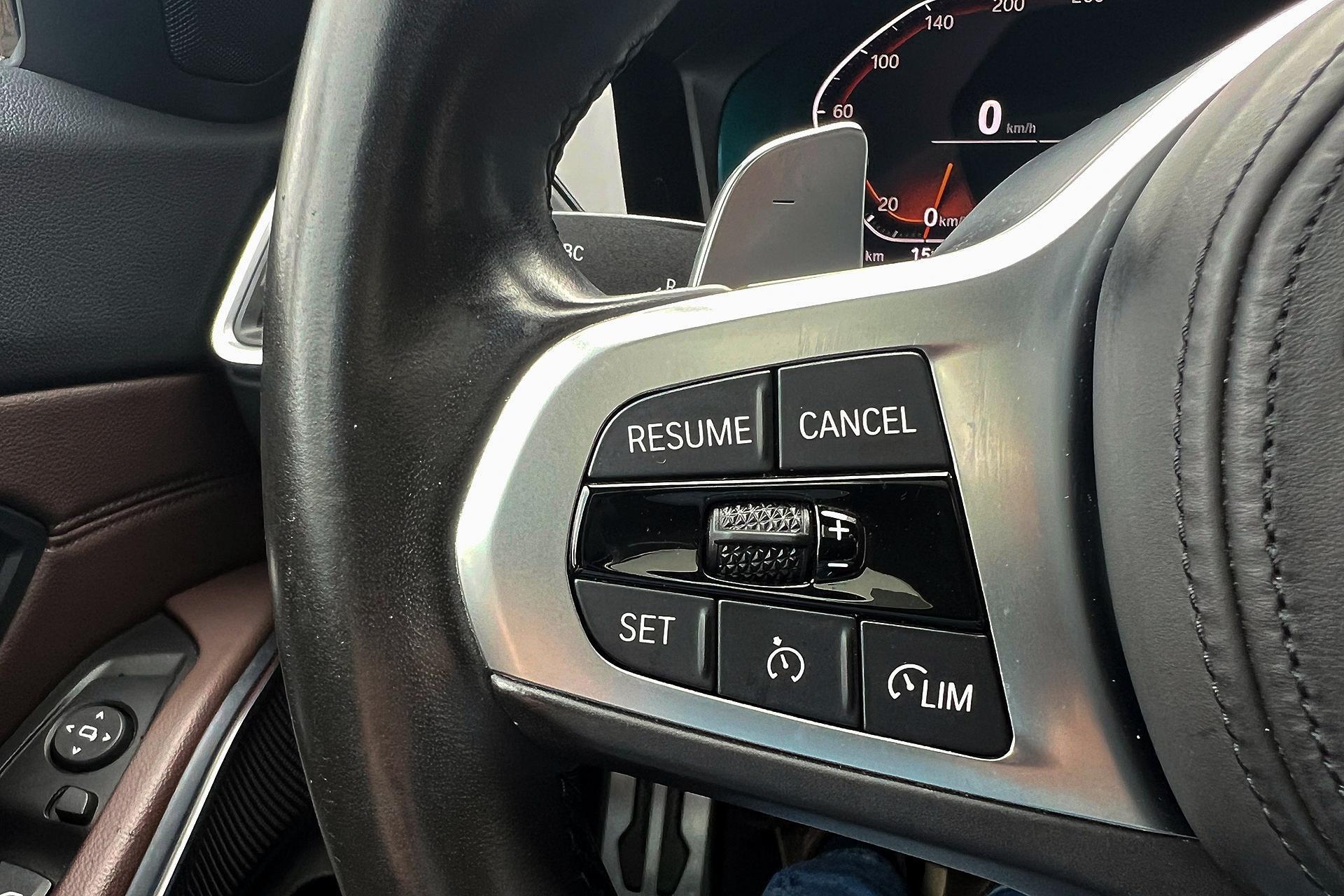 Foto van BMW 330i