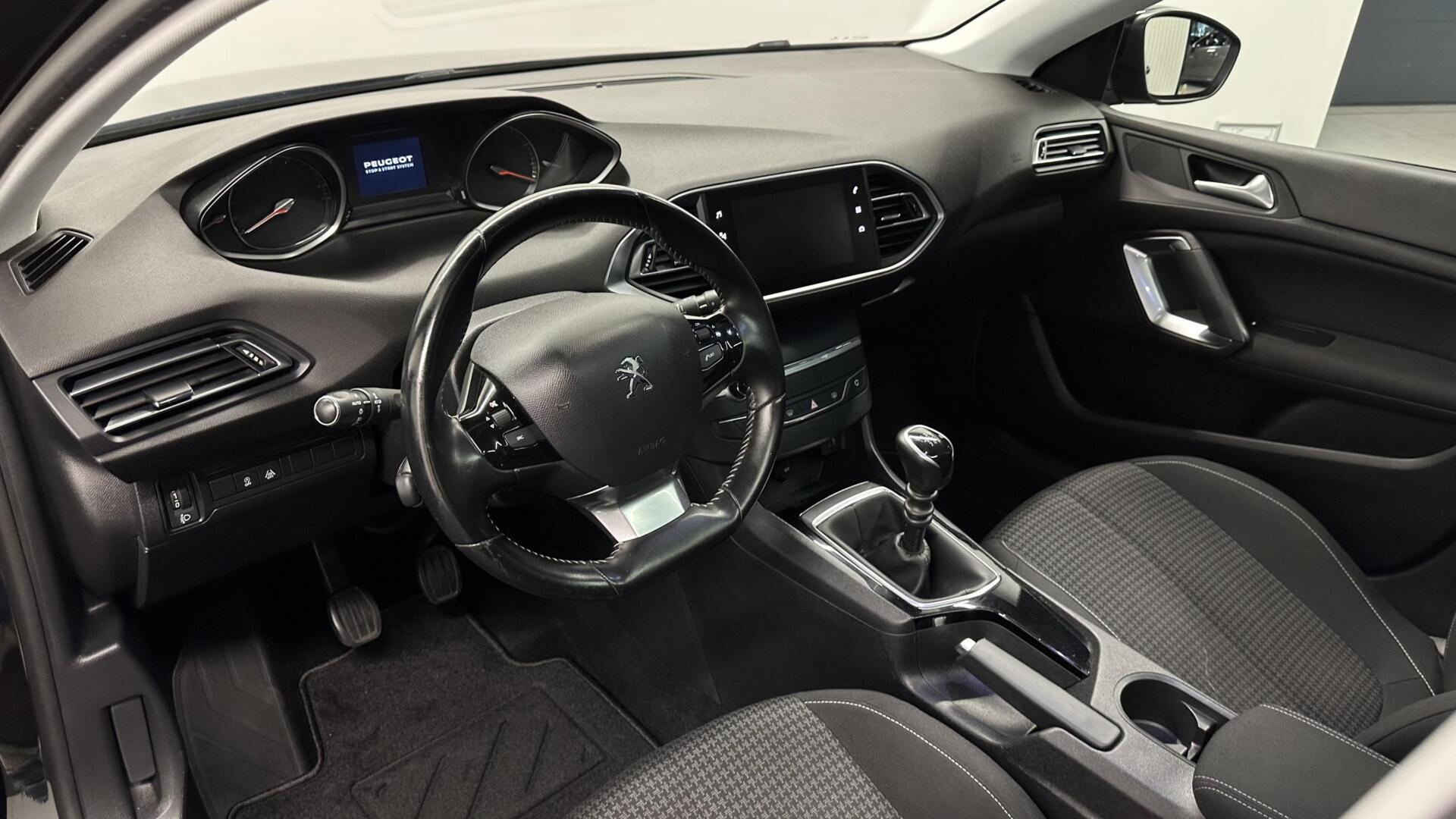 Foto van Peugeot 308 SW
