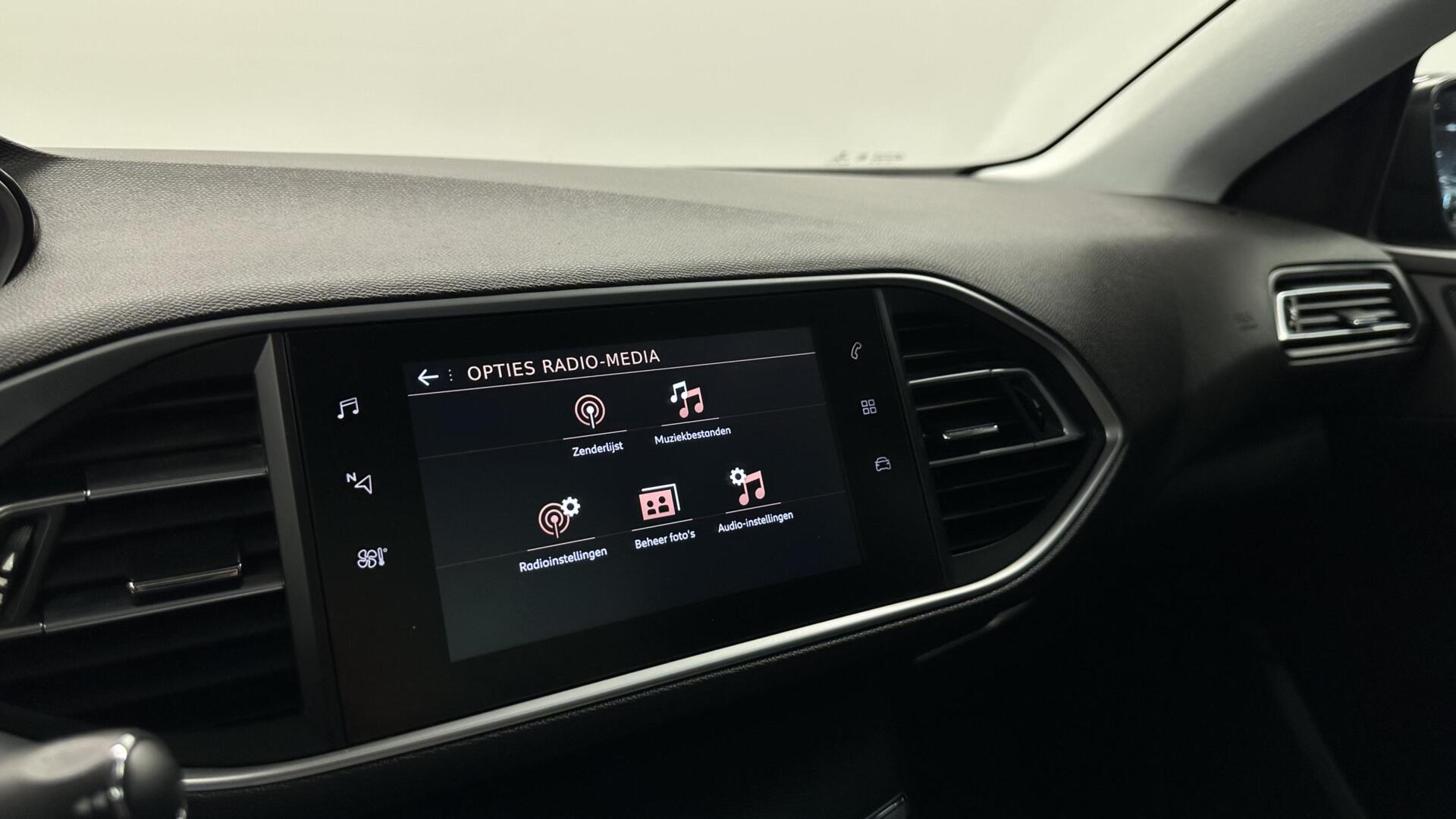 Foto van Peugeot 308 SW