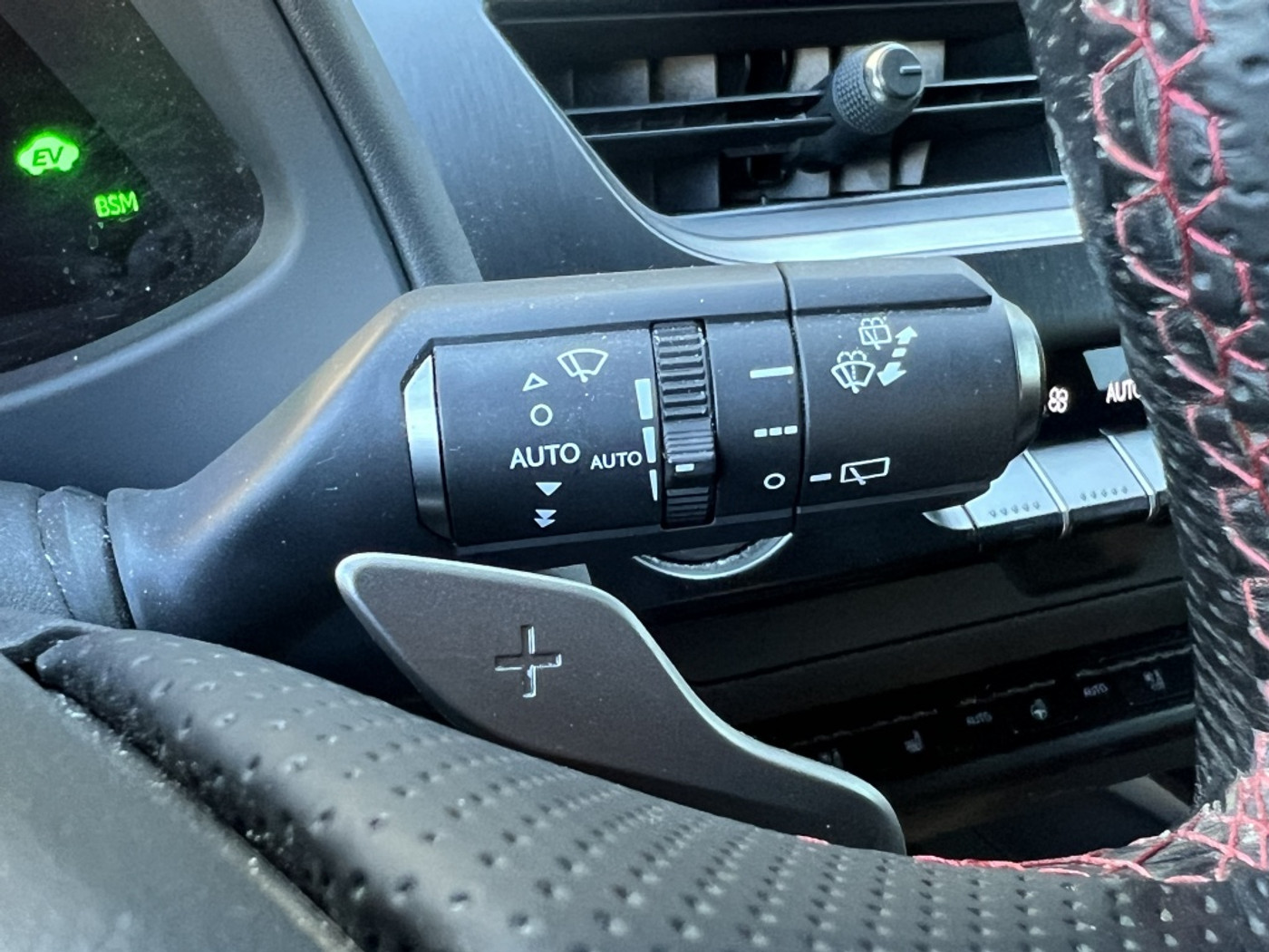 Foto van Lexus Lexus Ux250h