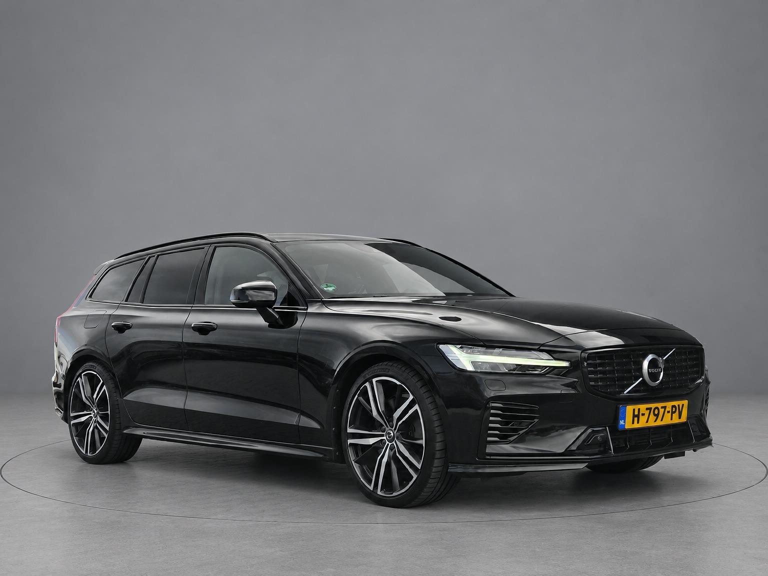 Foto van Volvo V60 T6 Twin Engine