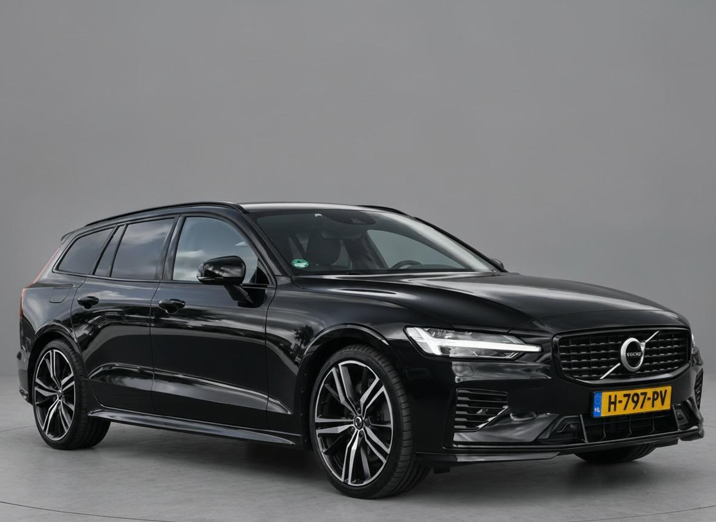 Foto van Volvo V60 T6 Twin Engine