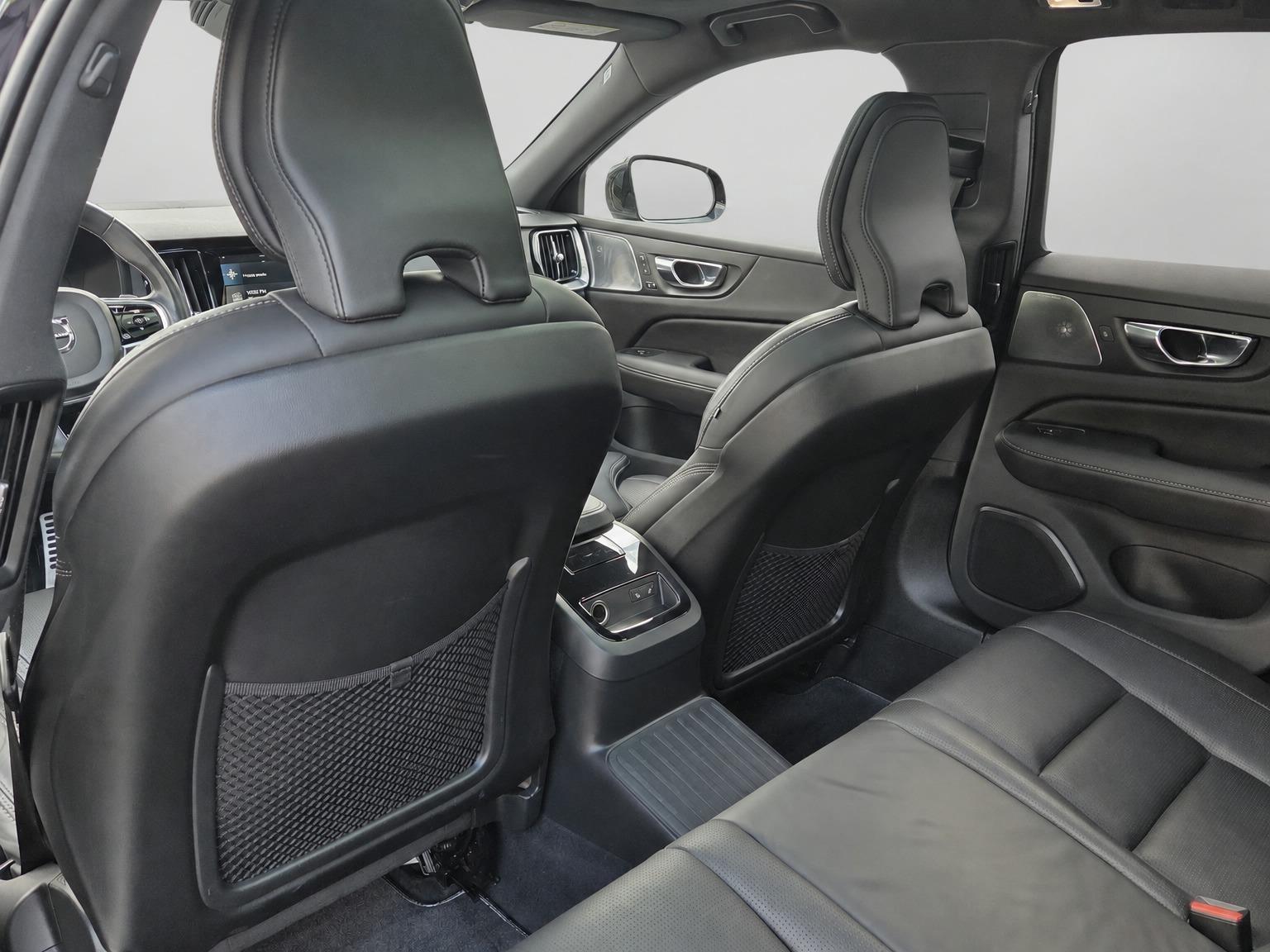 Foto van Volvo V60 T6 Twin Engine