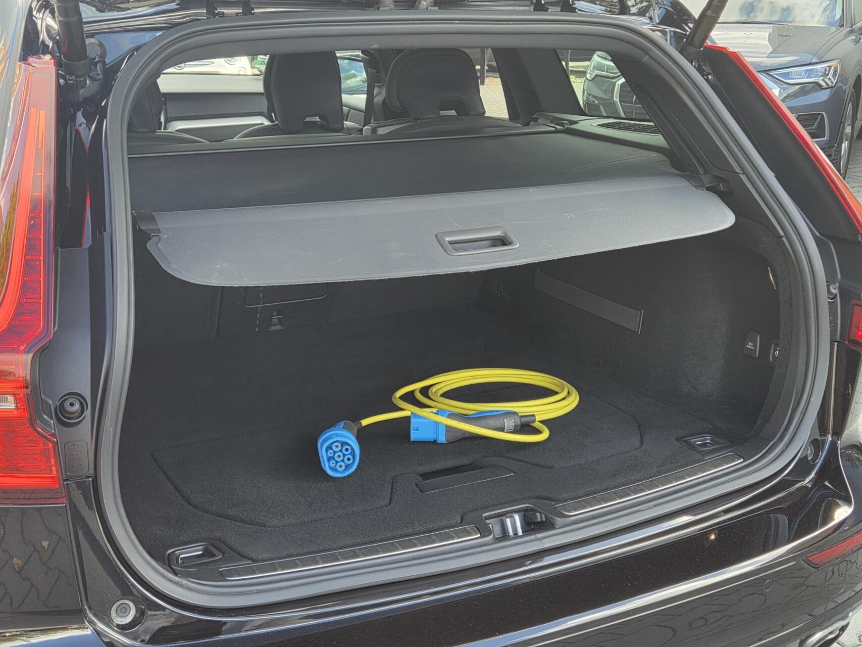 Foto van Volvo V60 T6 Twin Engine