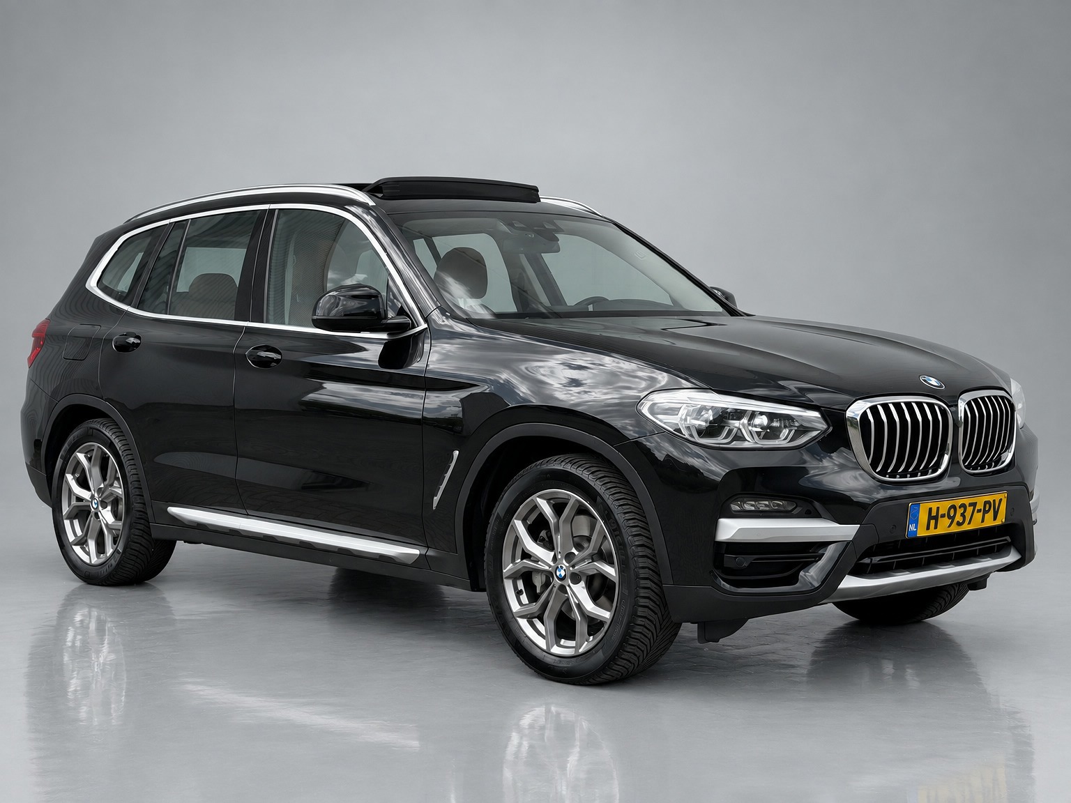 Foto van BMW X3 Xdrive30e