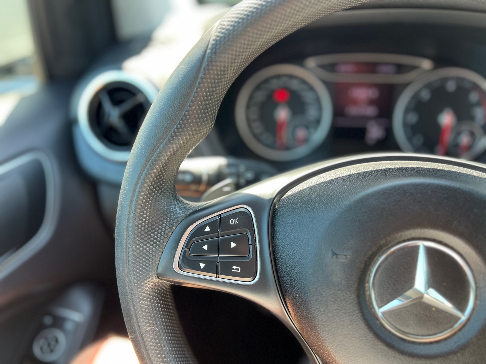 Foto van Mercedes-Benz B 220 D