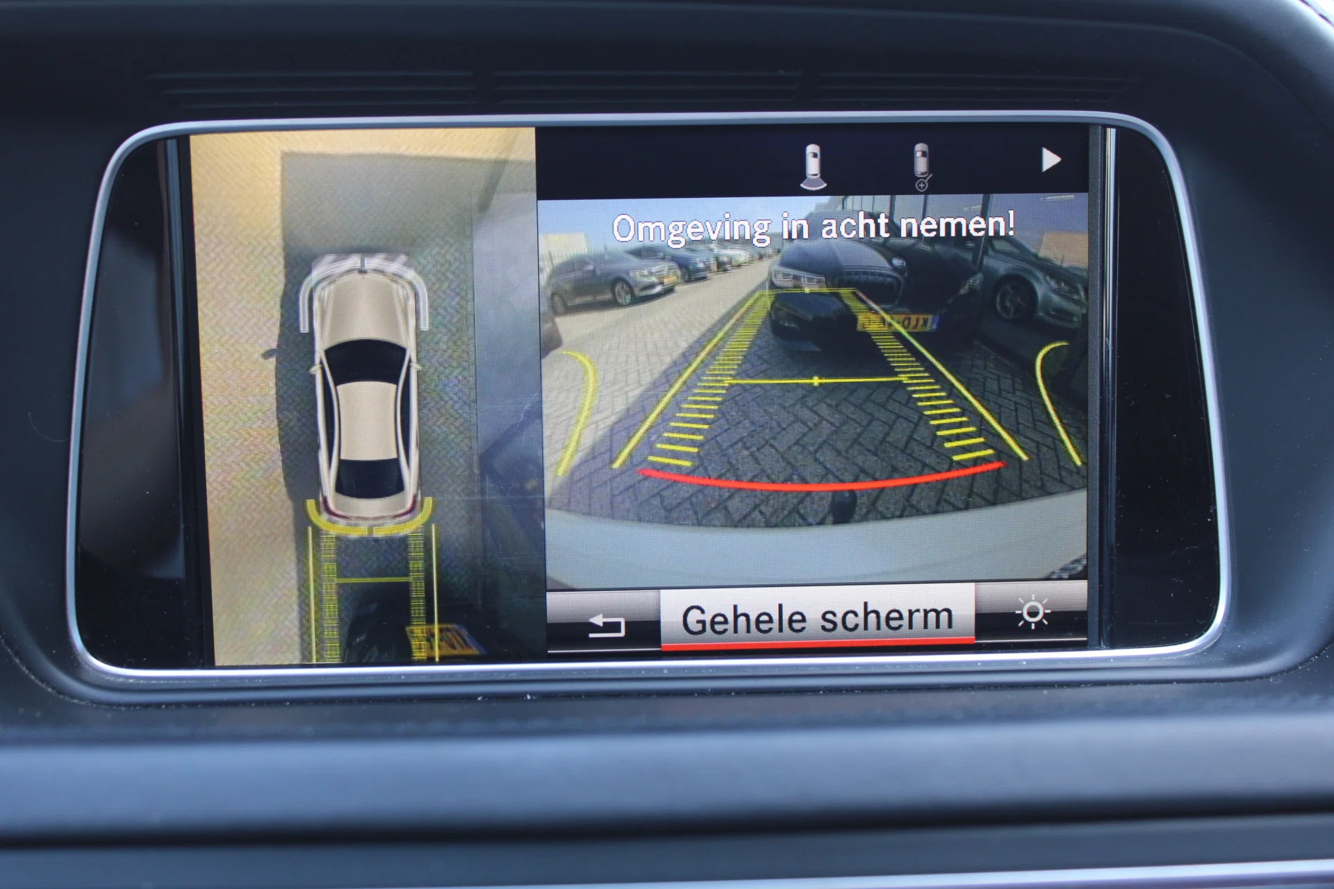 Foto van Mercedes-Benz E 320
