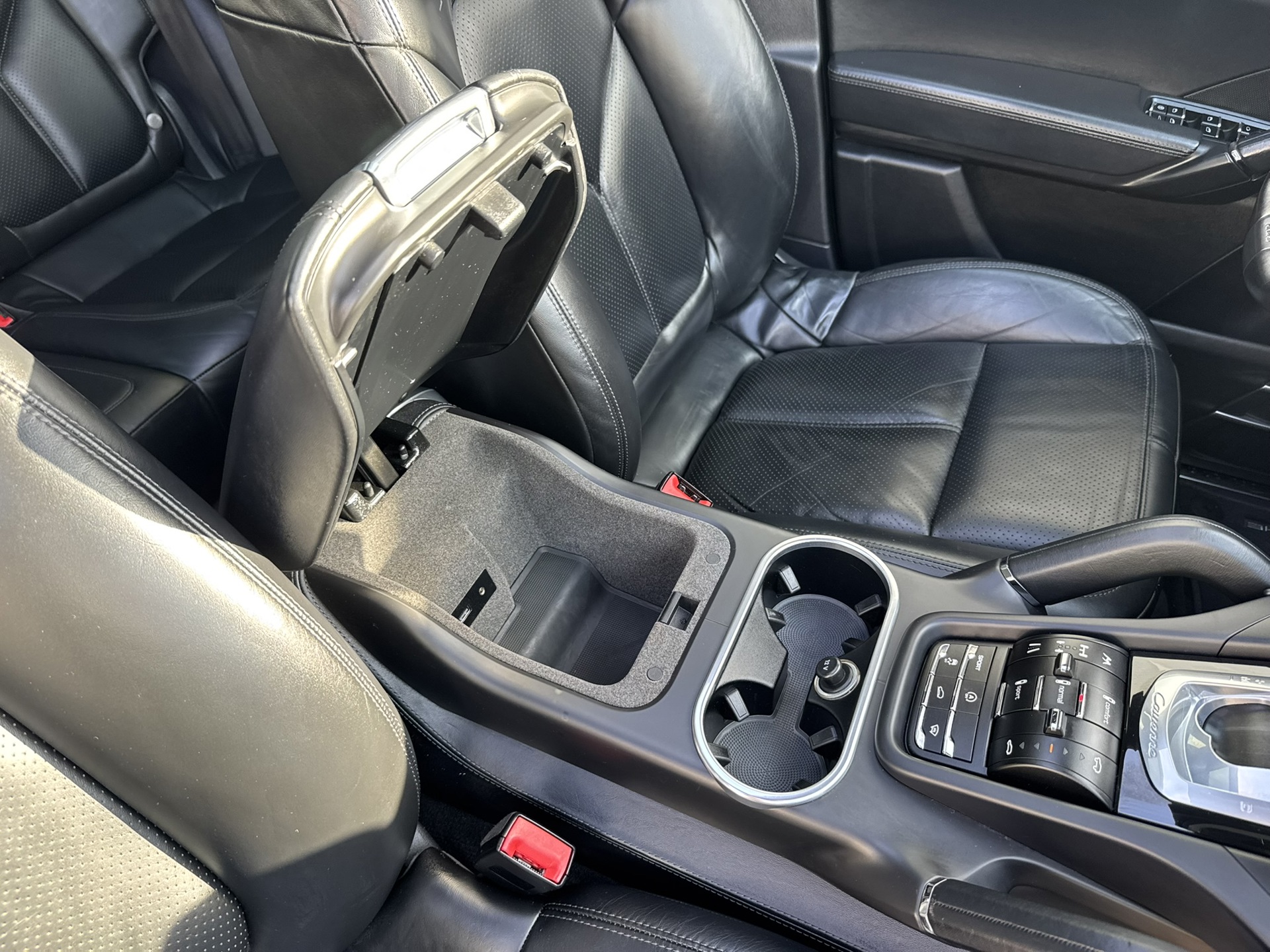 Foto van Porsche Cayenne S
