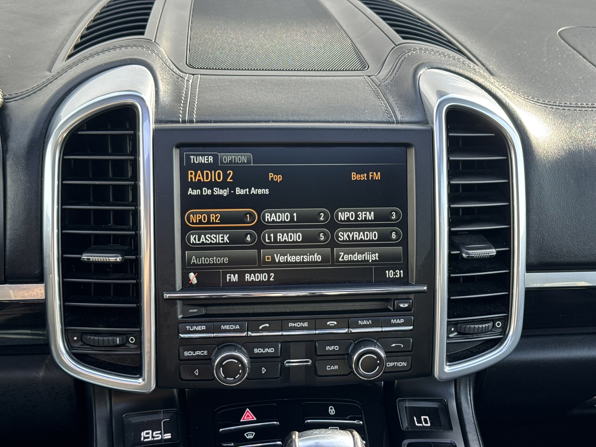 Foto van Porsche Cayenne S