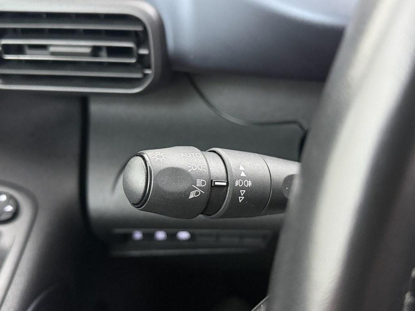 Foto van Peugeot Rifter