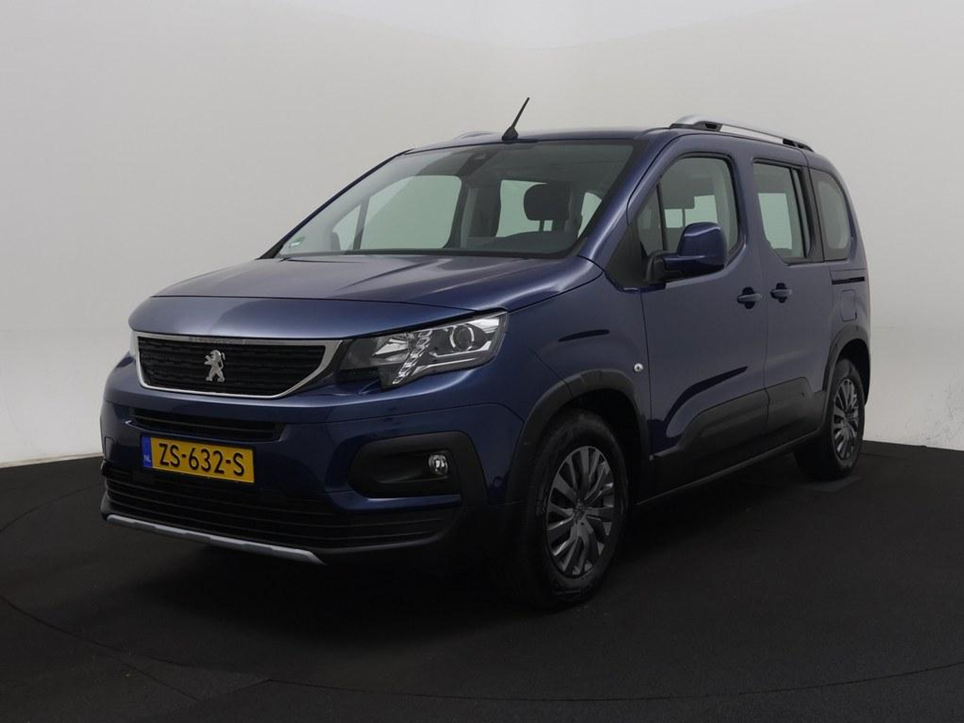 Foto van Peugeot Rifter