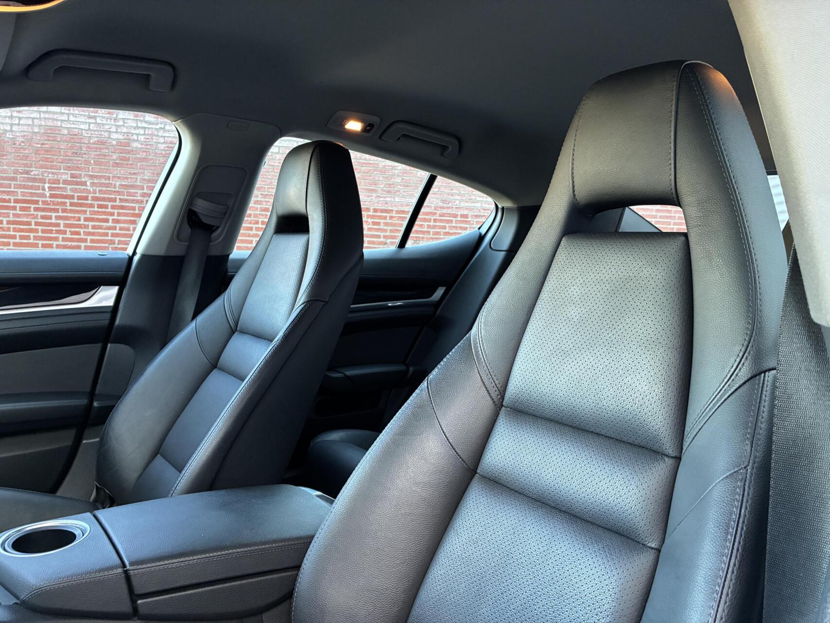 Foto van Porsche Panamera S E-hybrid