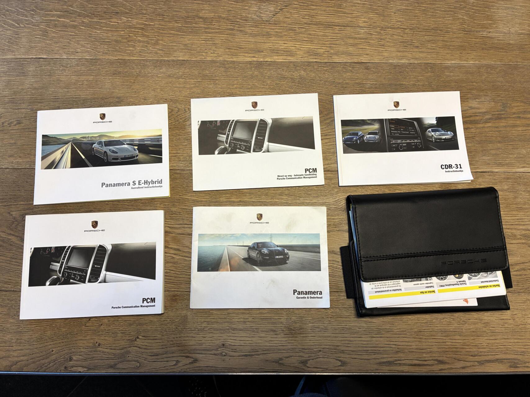 Foto van Porsche Panamera S E-hybrid