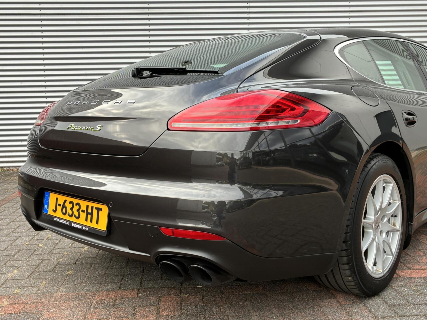 Foto van Porsche Panamera S E-hybrid