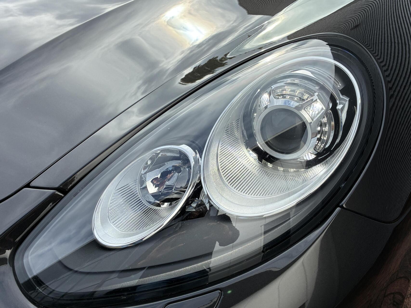 Foto van Porsche Panamera S E-hybrid
