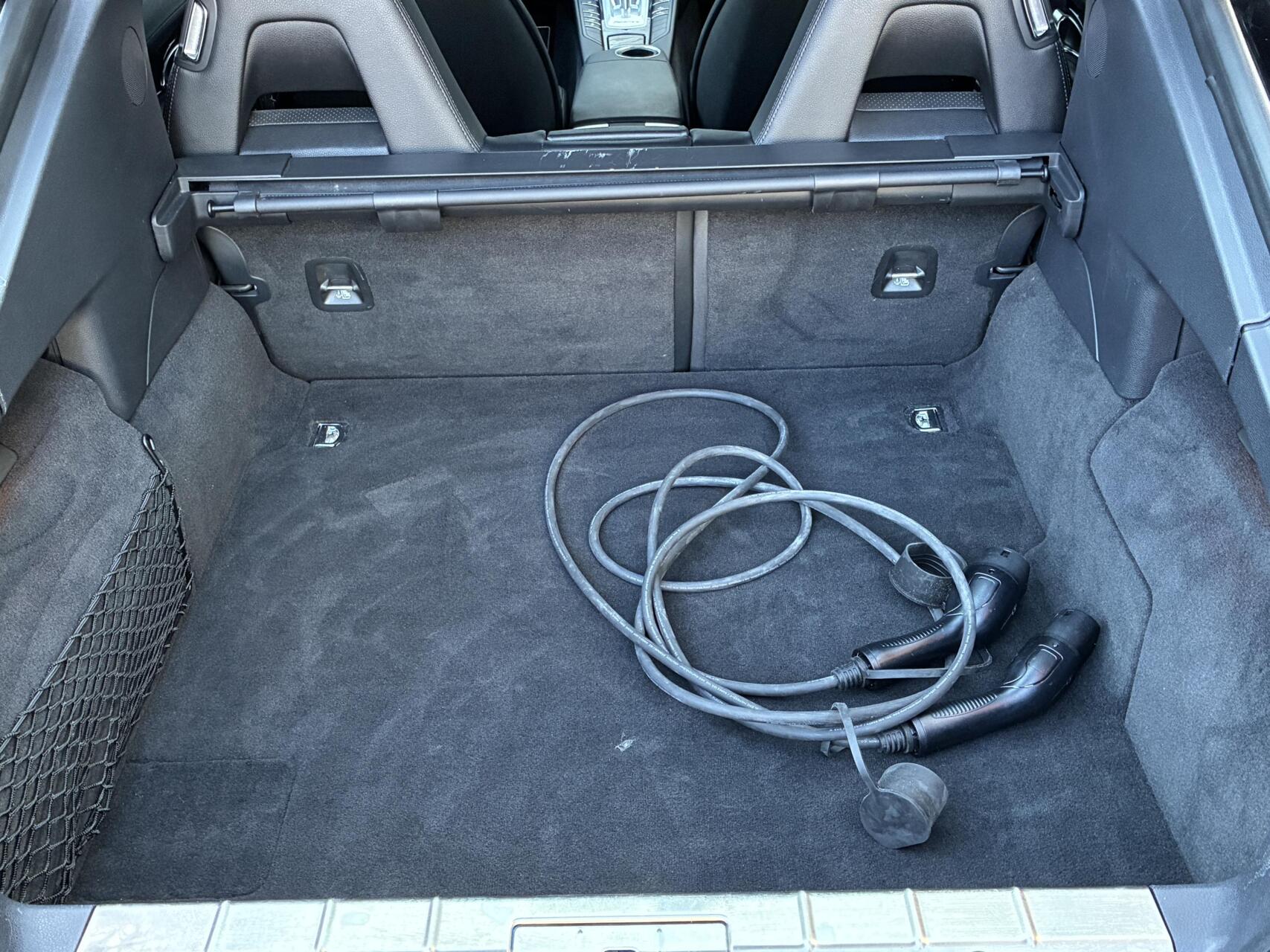 Foto van Porsche Panamera S E-hybrid
