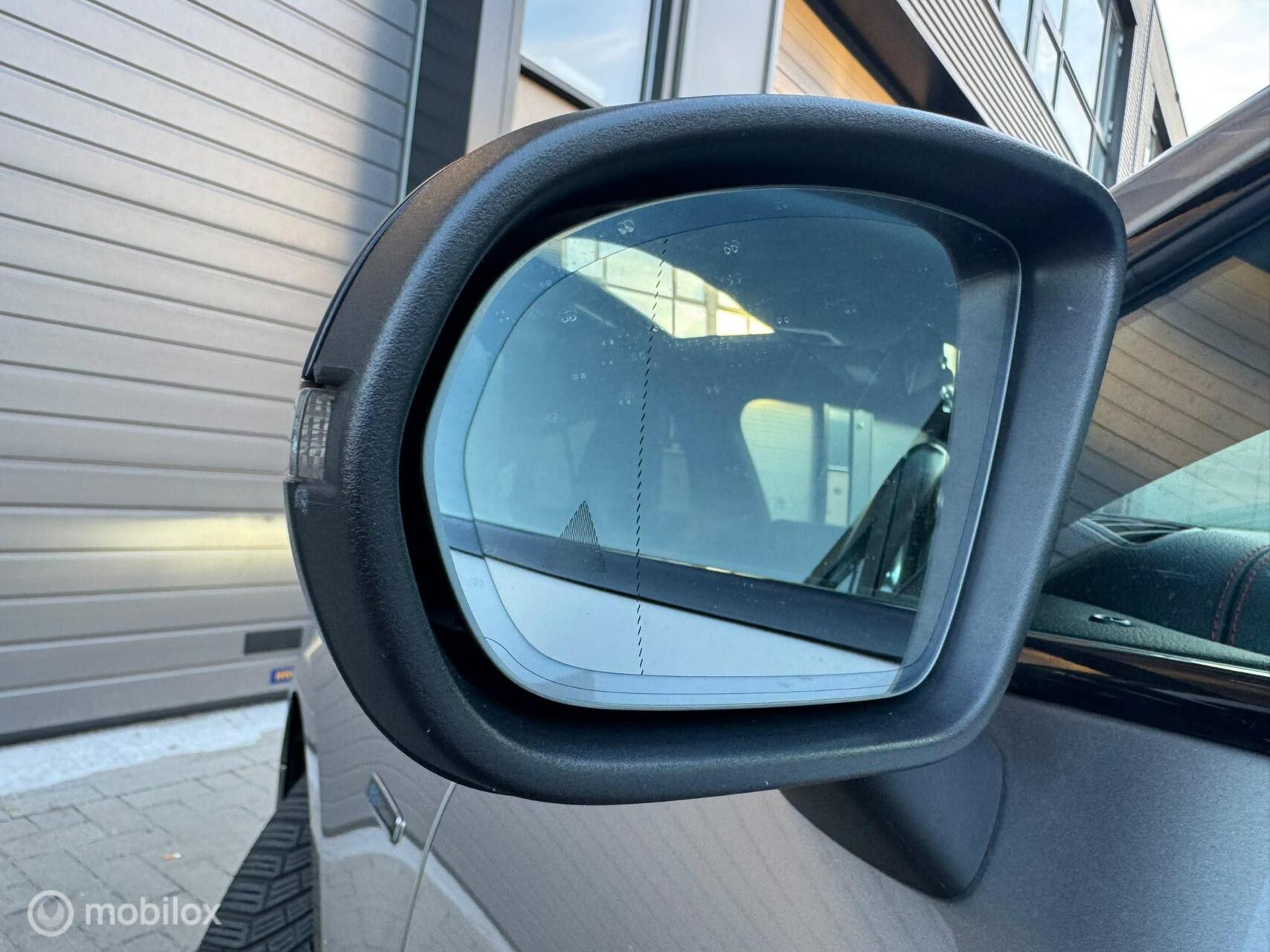 Foto van Mercedes-Benz Cla 250 E