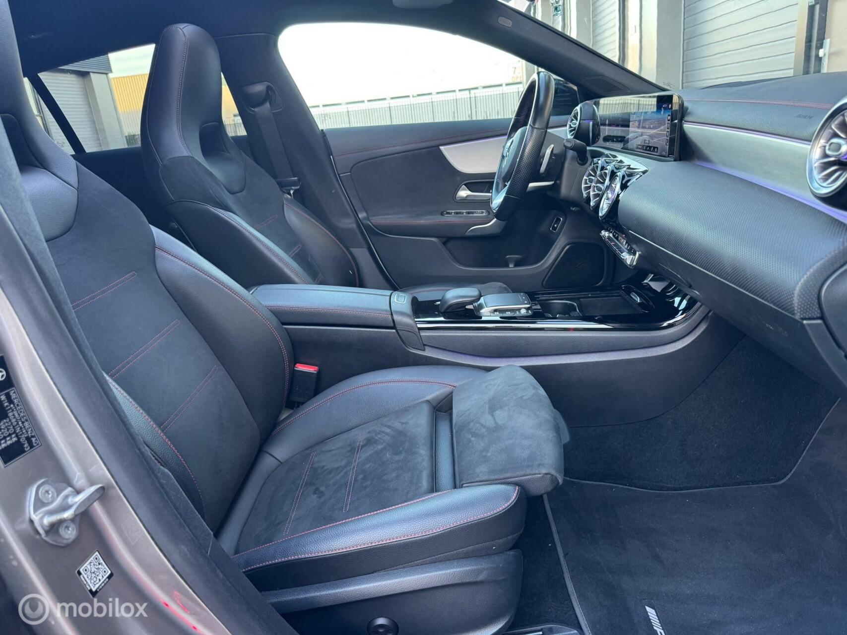 Foto van Mercedes-Benz Cla 250 E