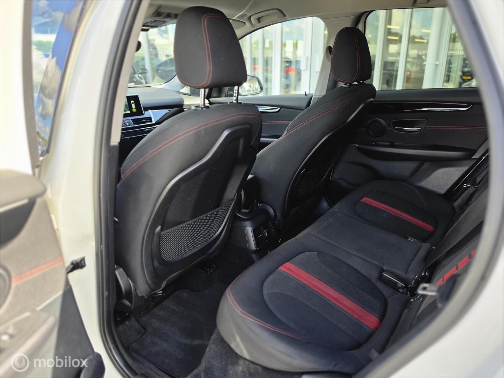 Foto van BMW 225xe Active Tourer