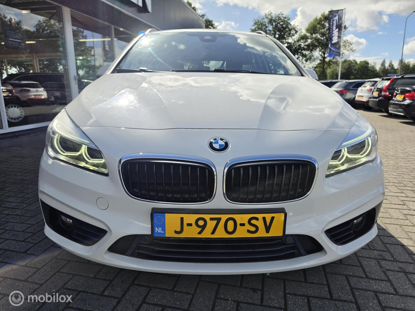 Foto van BMW 225xe Active Tourer