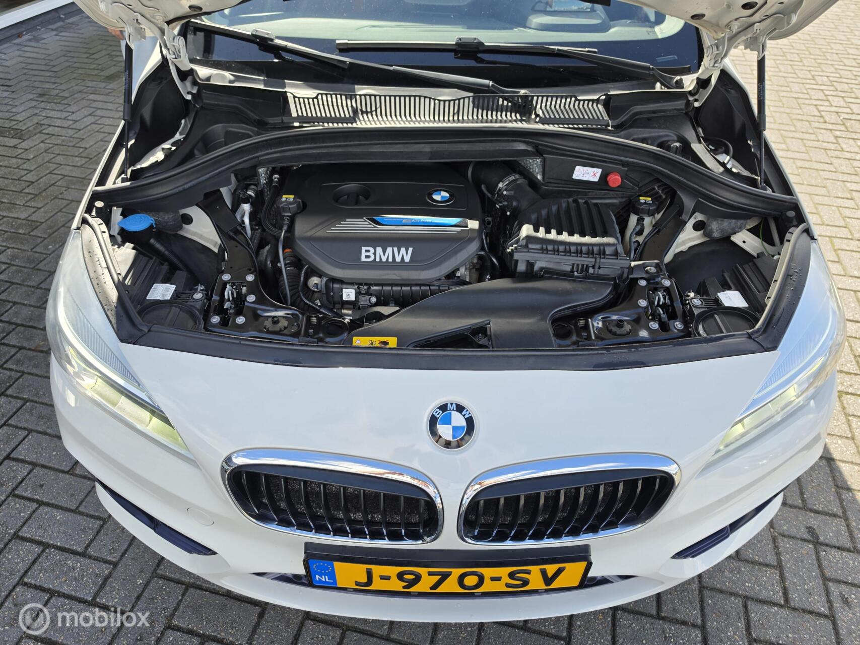 Foto van BMW 225xe Active Tourer
