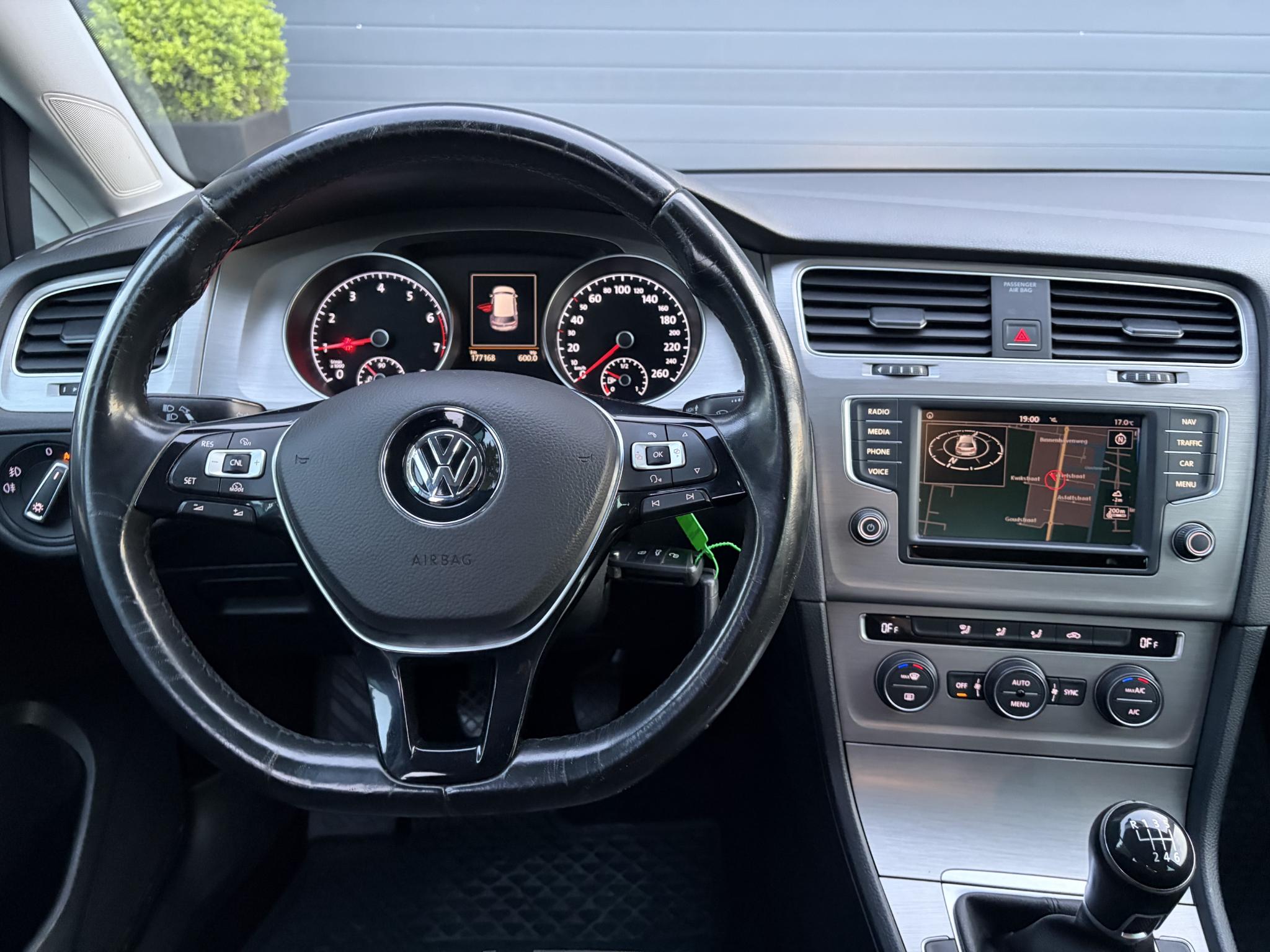 Foto van Volkswagen Golf