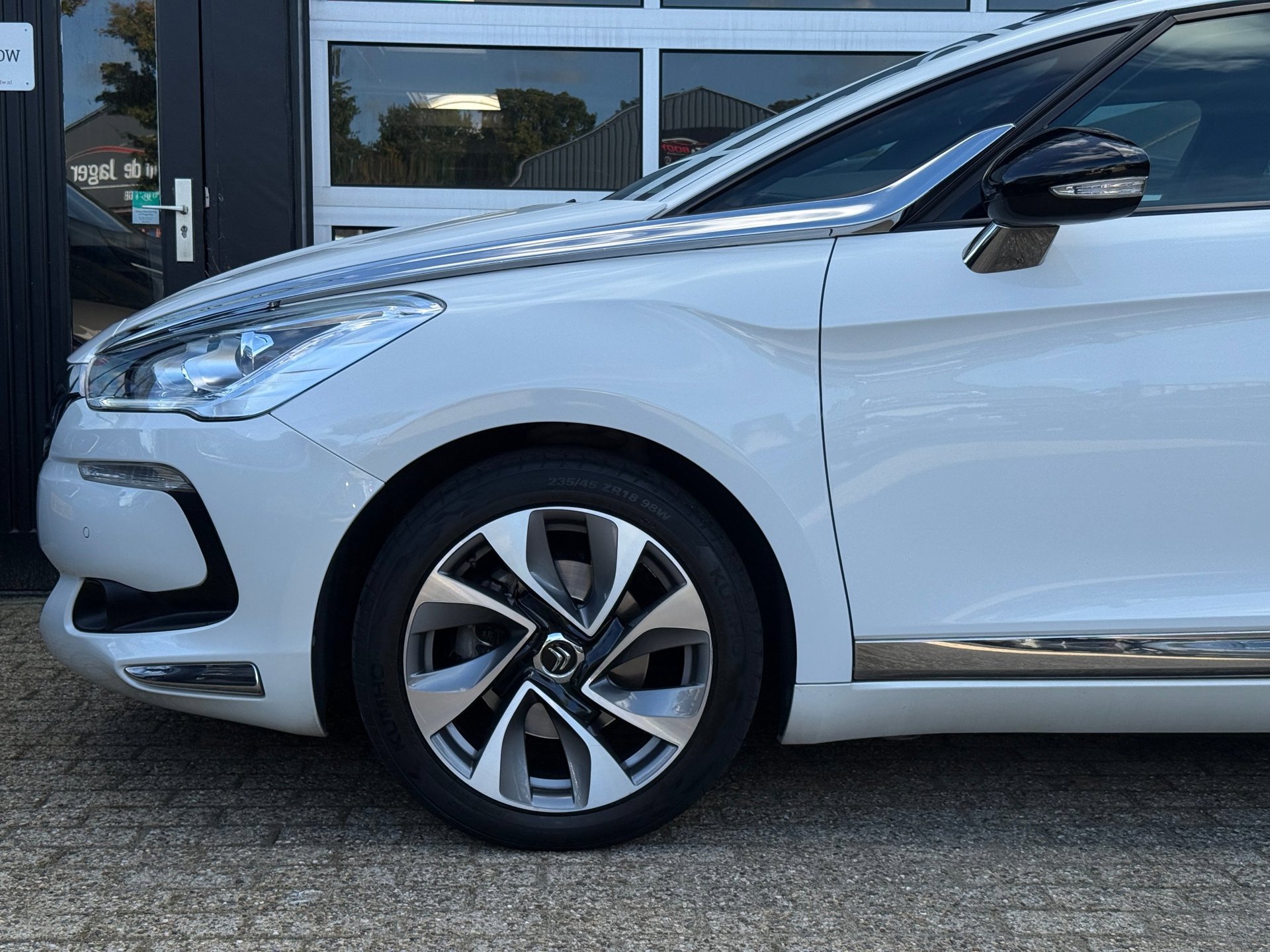 Foto van DS DS 5
