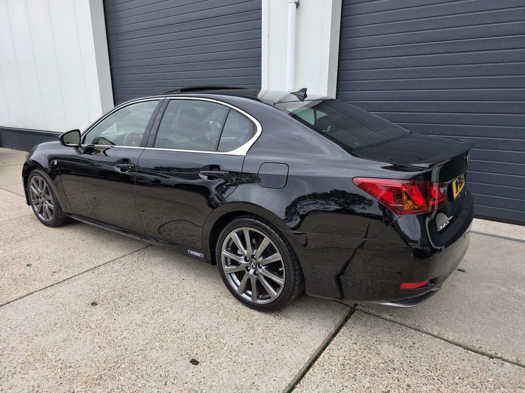 Foto van Lexus Lexus Gs450h