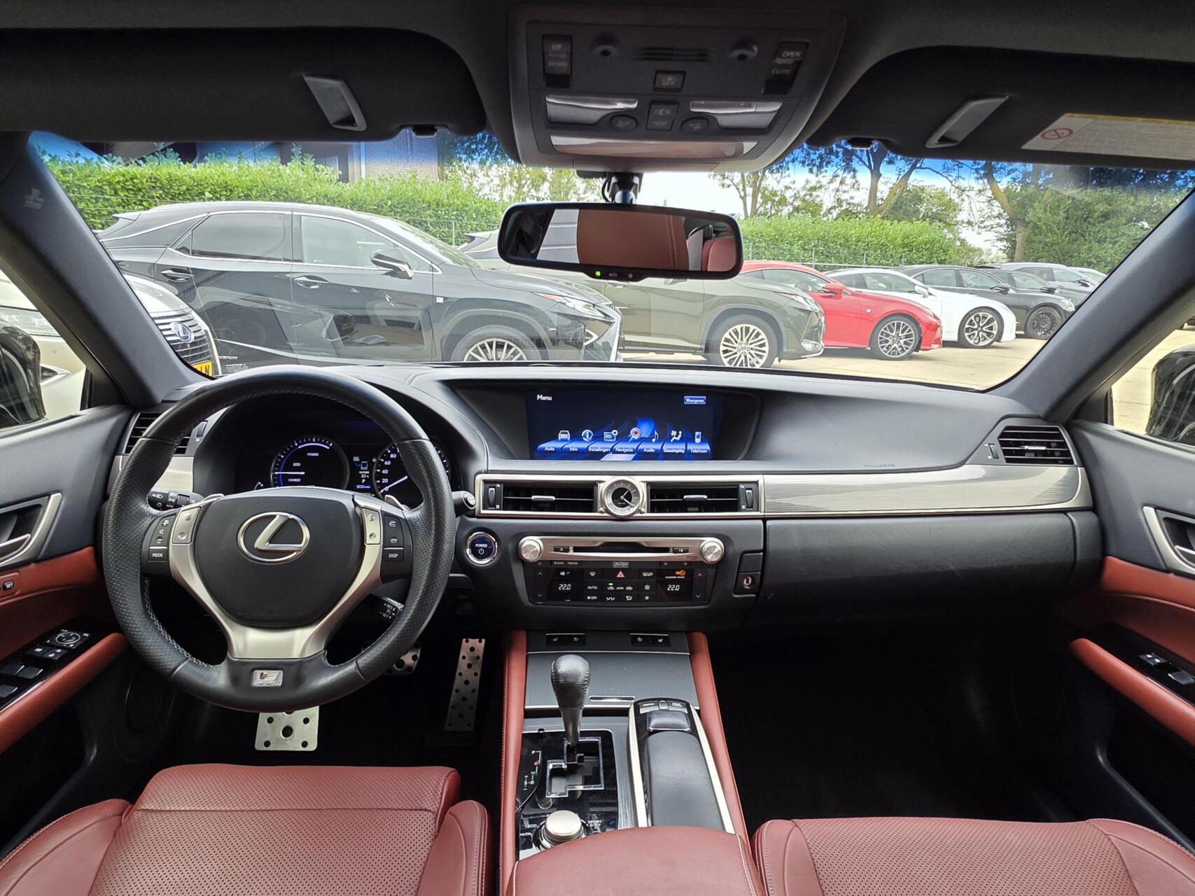 Foto van Lexus Lexus Gs450h