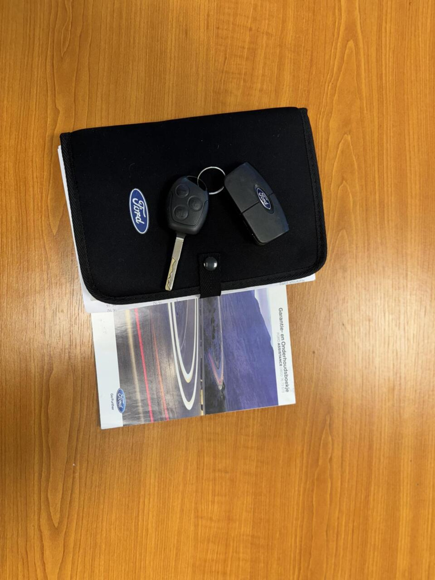 Foto van Ford B-max