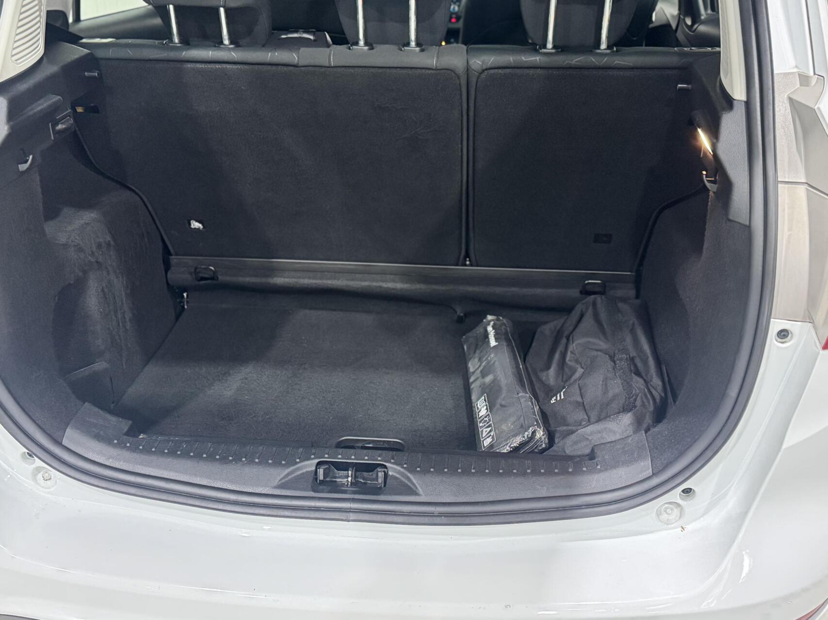 Foto van Ford B-max