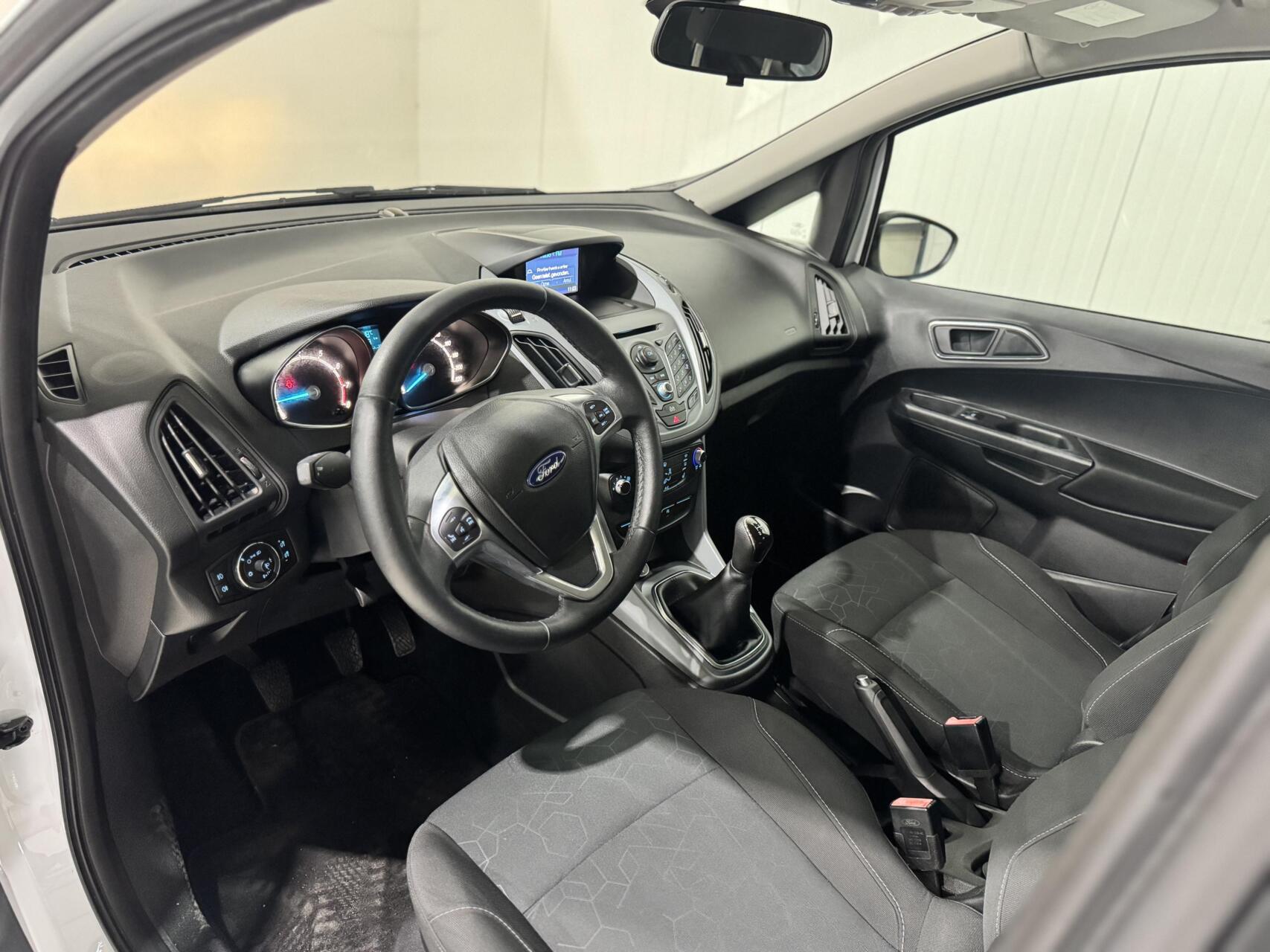 Foto van Ford B-max