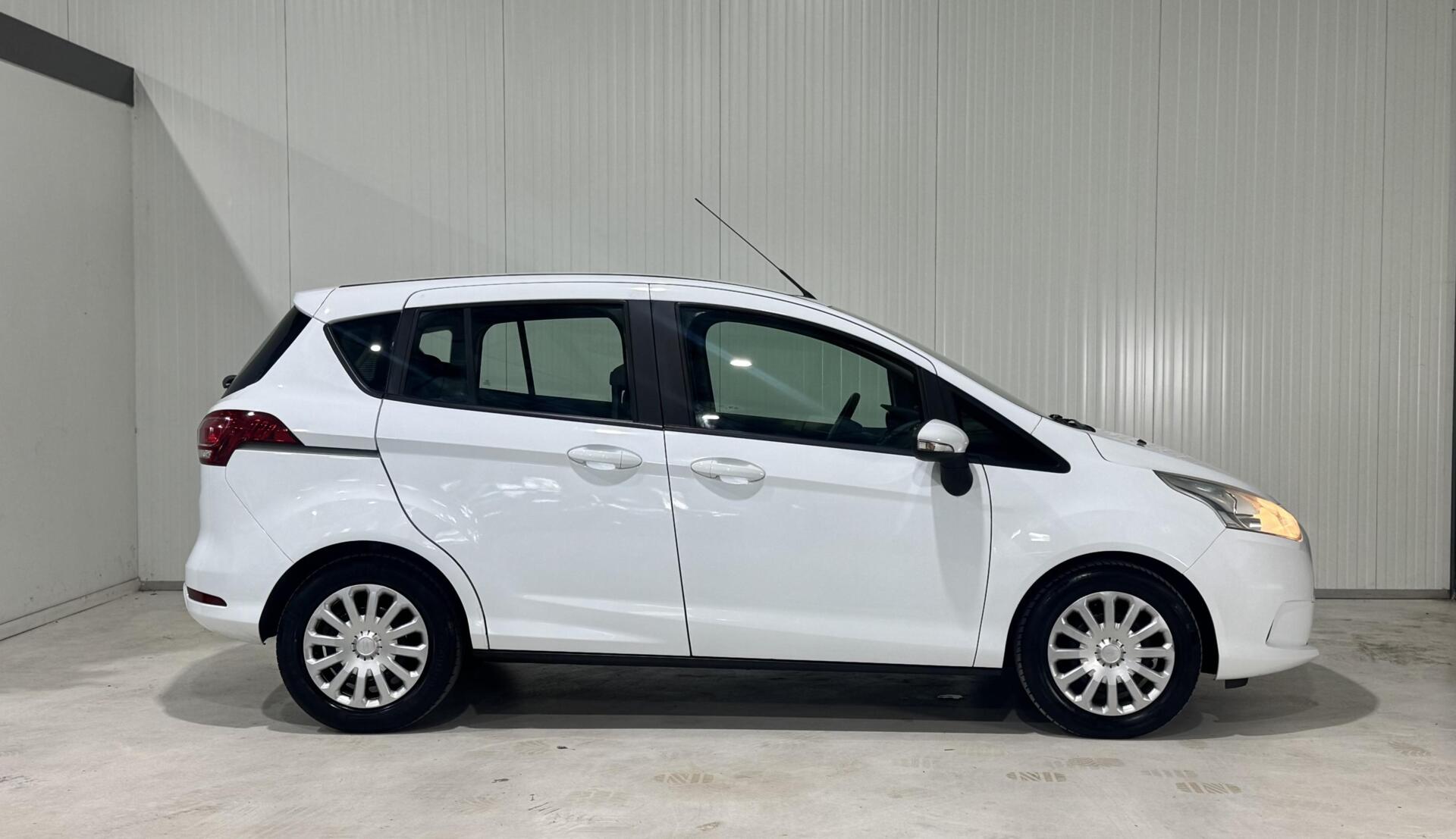 Foto van Ford B-max