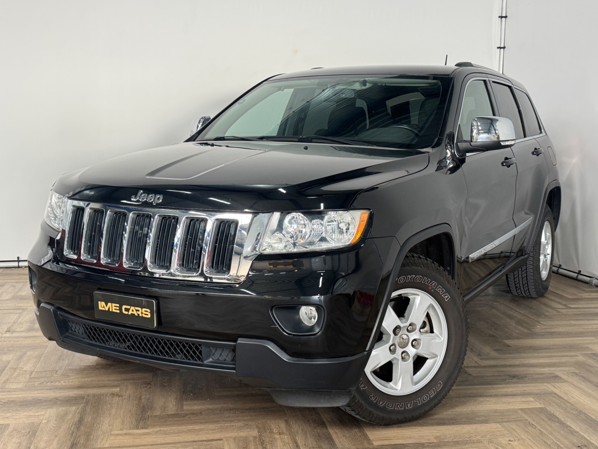 Jeep Grand Cherokee 3.6 Overland First Edition|AUTOMAAT| 2011 - voorkant