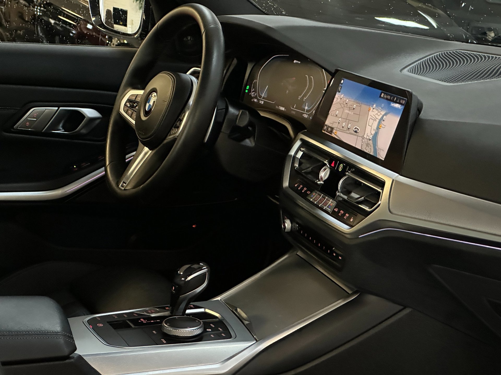 Foto van BMW 330e