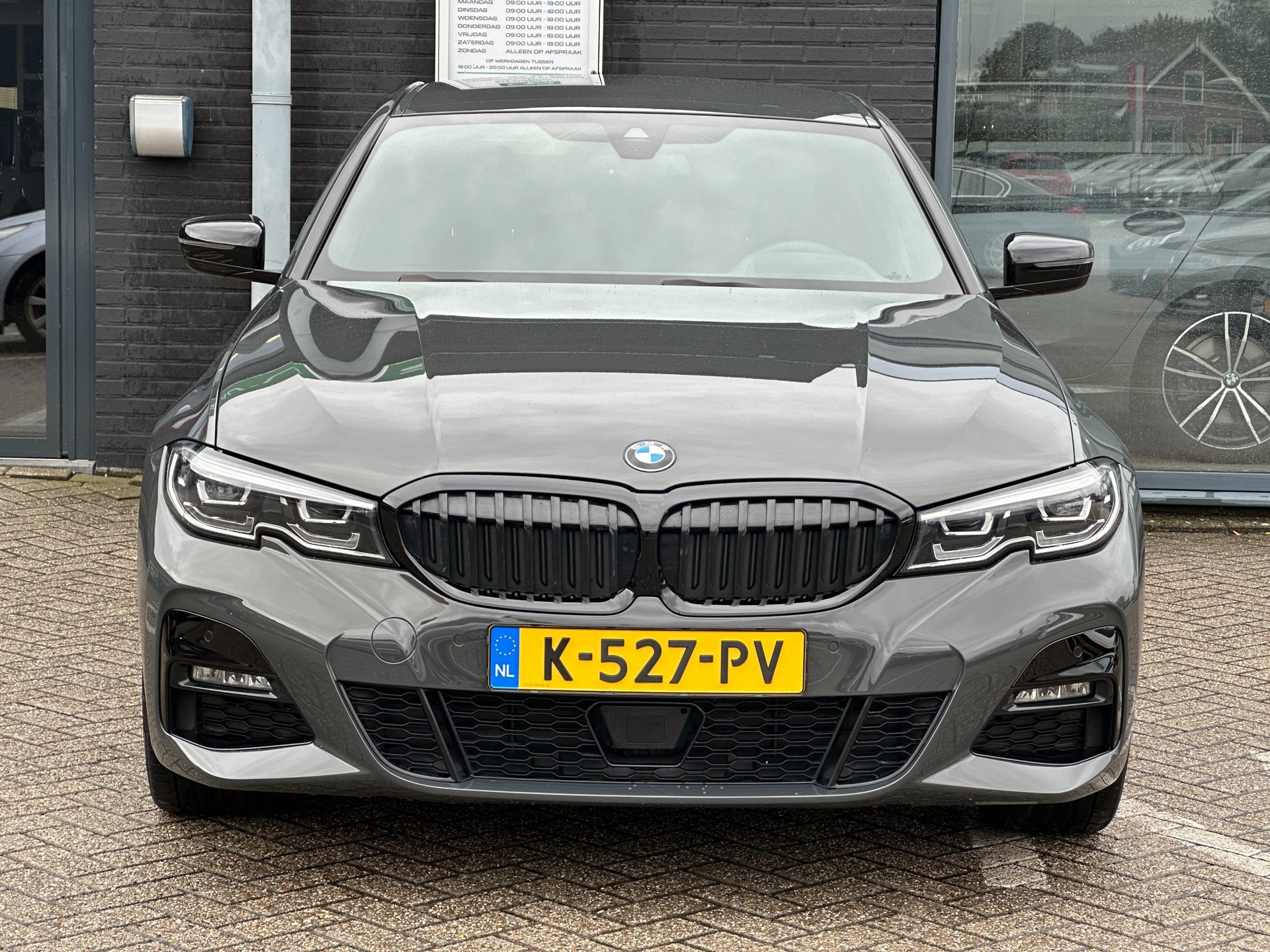 Foto van BMW 330e
