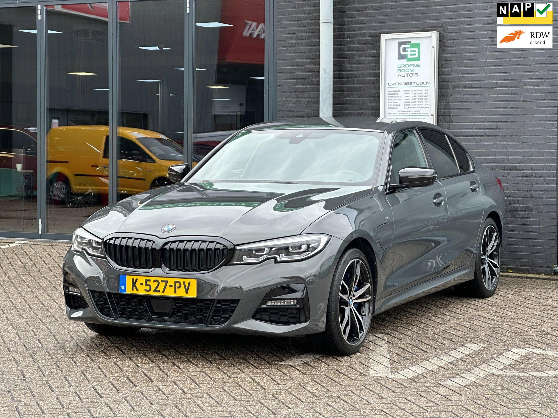 BMW 330e 330e eDrive Edition/M-PAKKET/CAMERA/CARPLAY/NL-AUTO NAP!! 2021 - voorkant