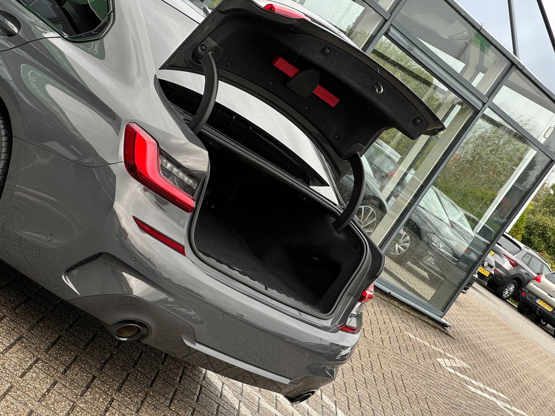 Foto van BMW 330e