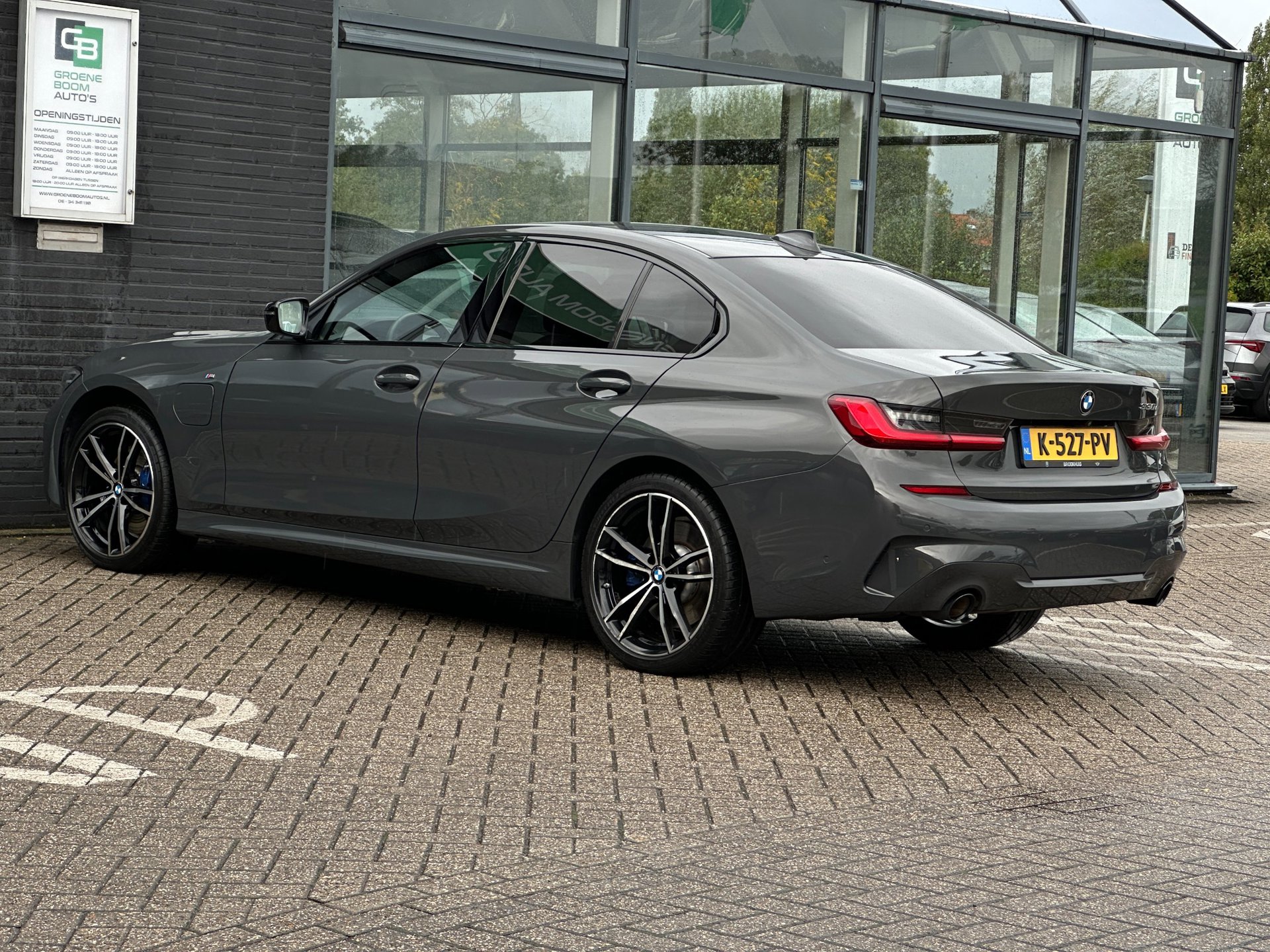 Foto van BMW 330e