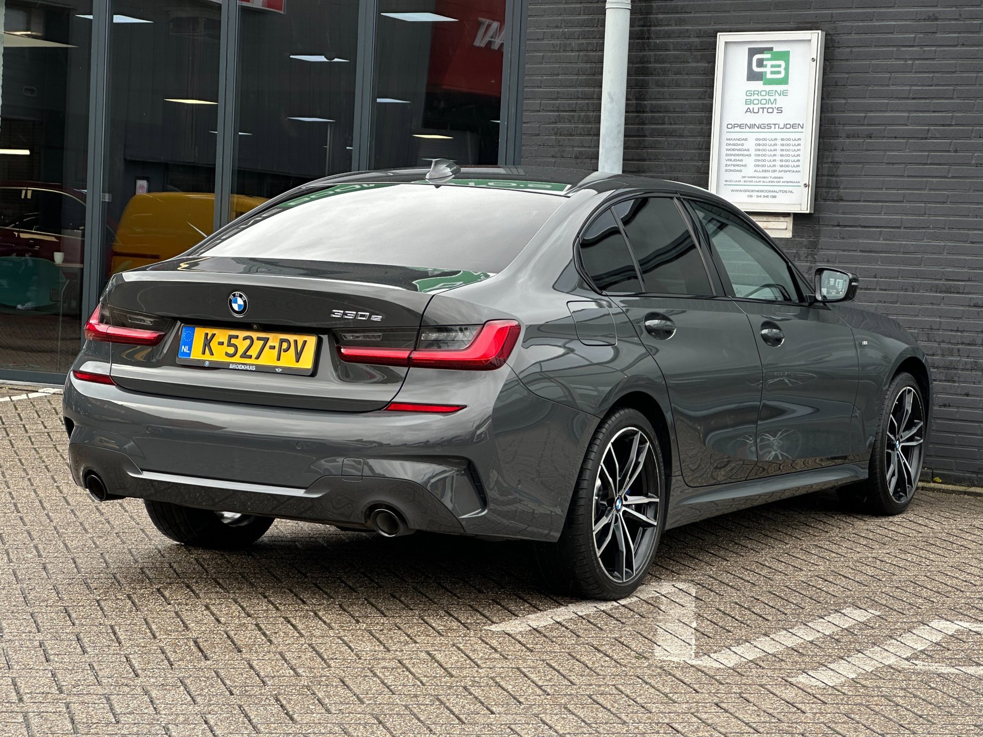 Foto van BMW 330e