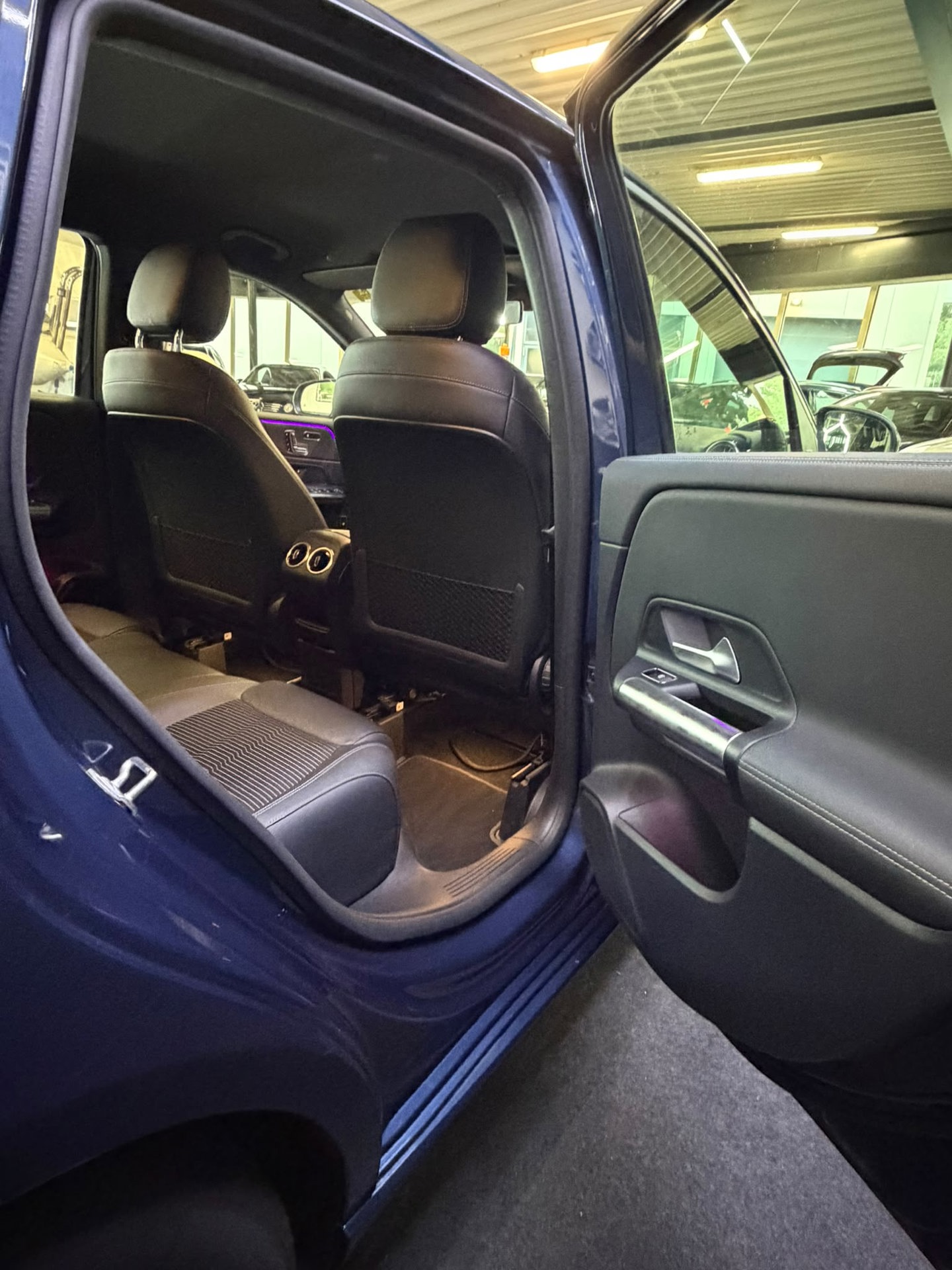 Foto van Mercedes-Benz B 220 4Matic