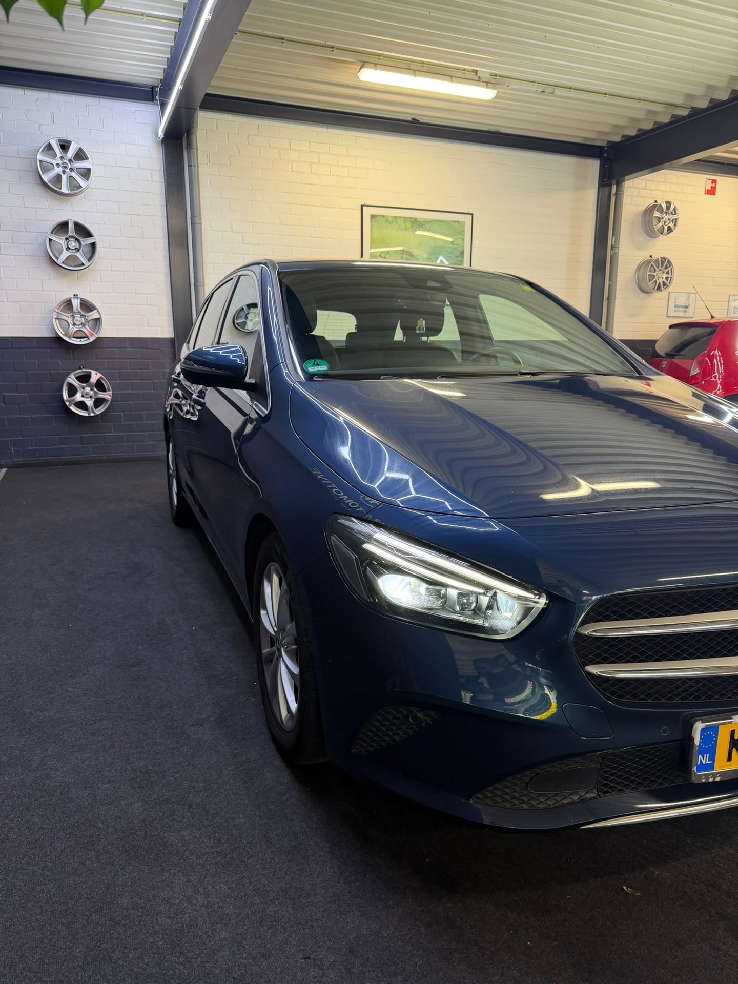 Foto van Mercedes-Benz B 220 4Matic