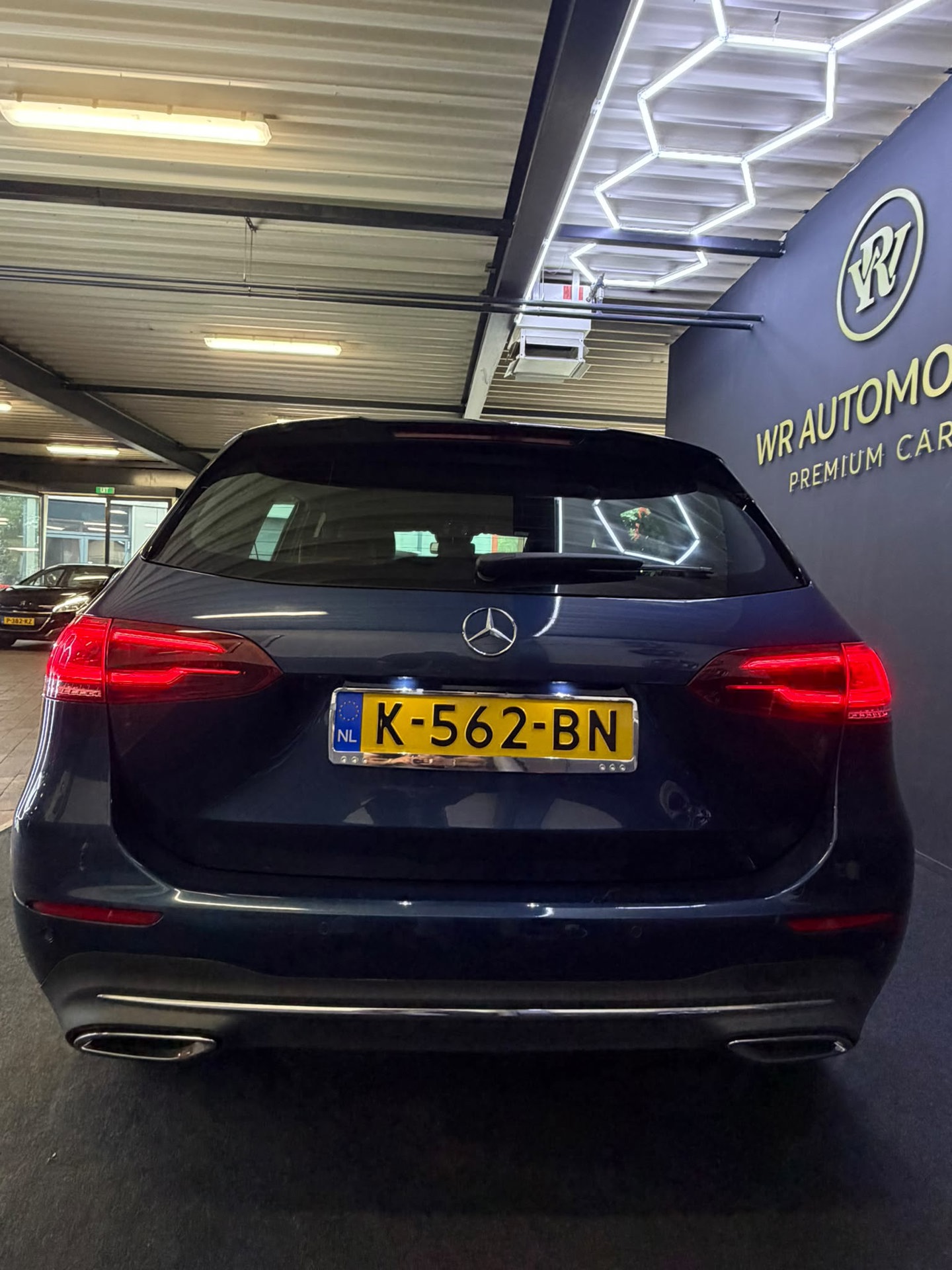 Foto van Mercedes-Benz B 220 4Matic