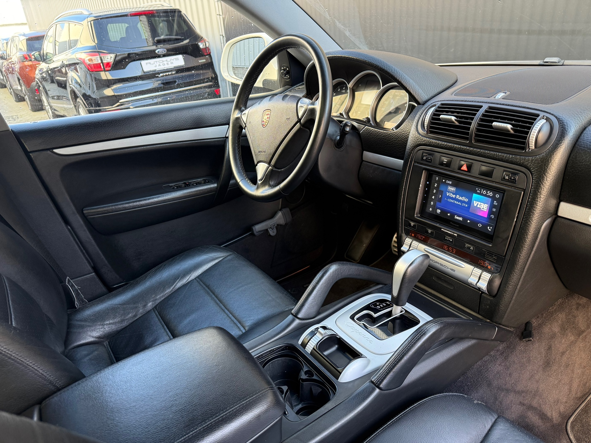 Foto van Porsche Cayenne S