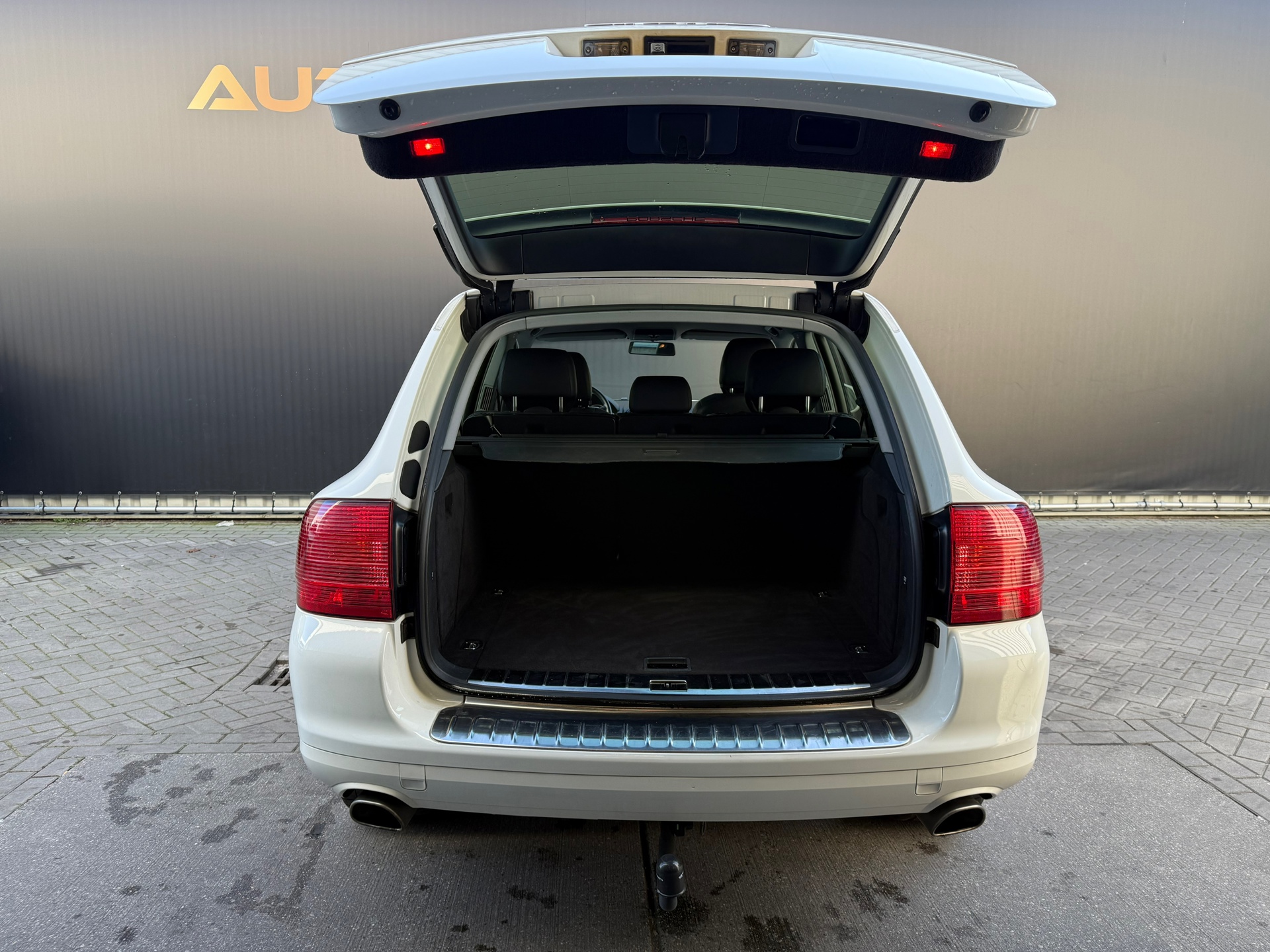 Foto van Porsche Cayenne S