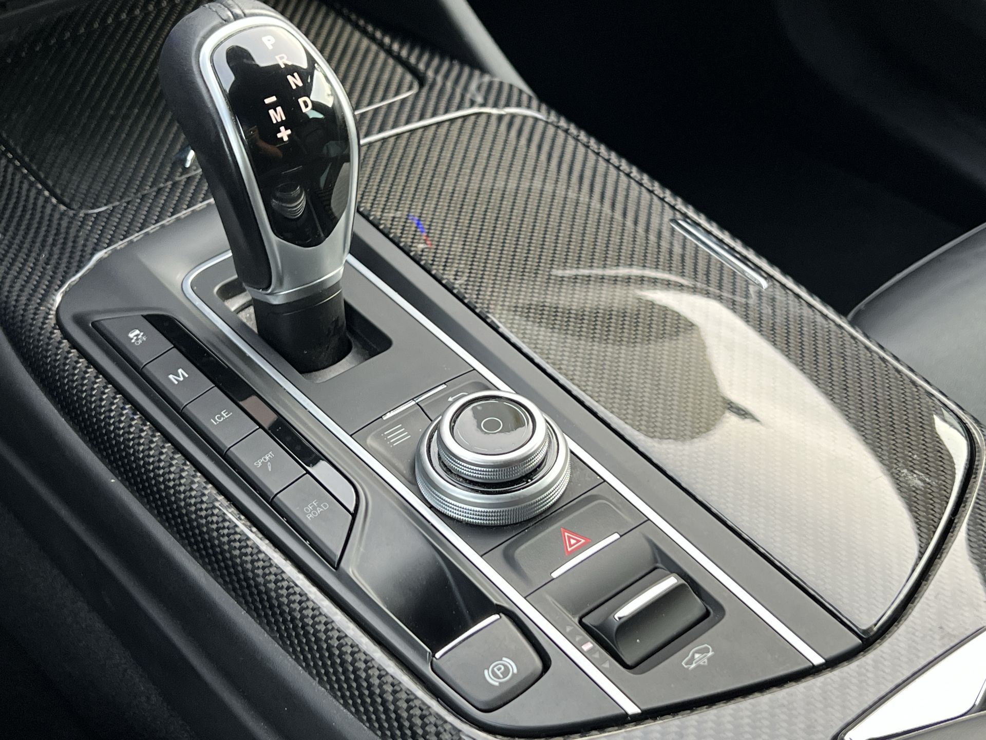 Foto van Maserati Levante Diesel