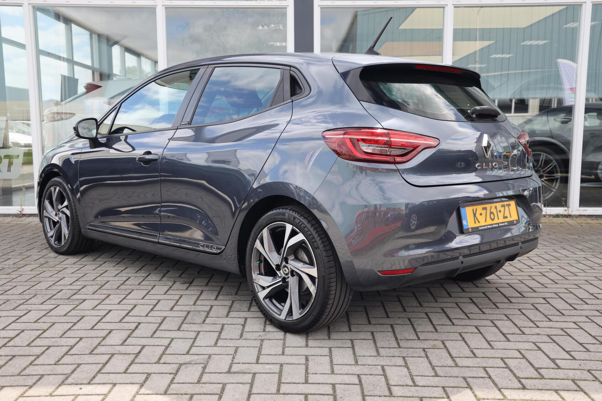 Foto van Renault Clio E-tech Hybrid