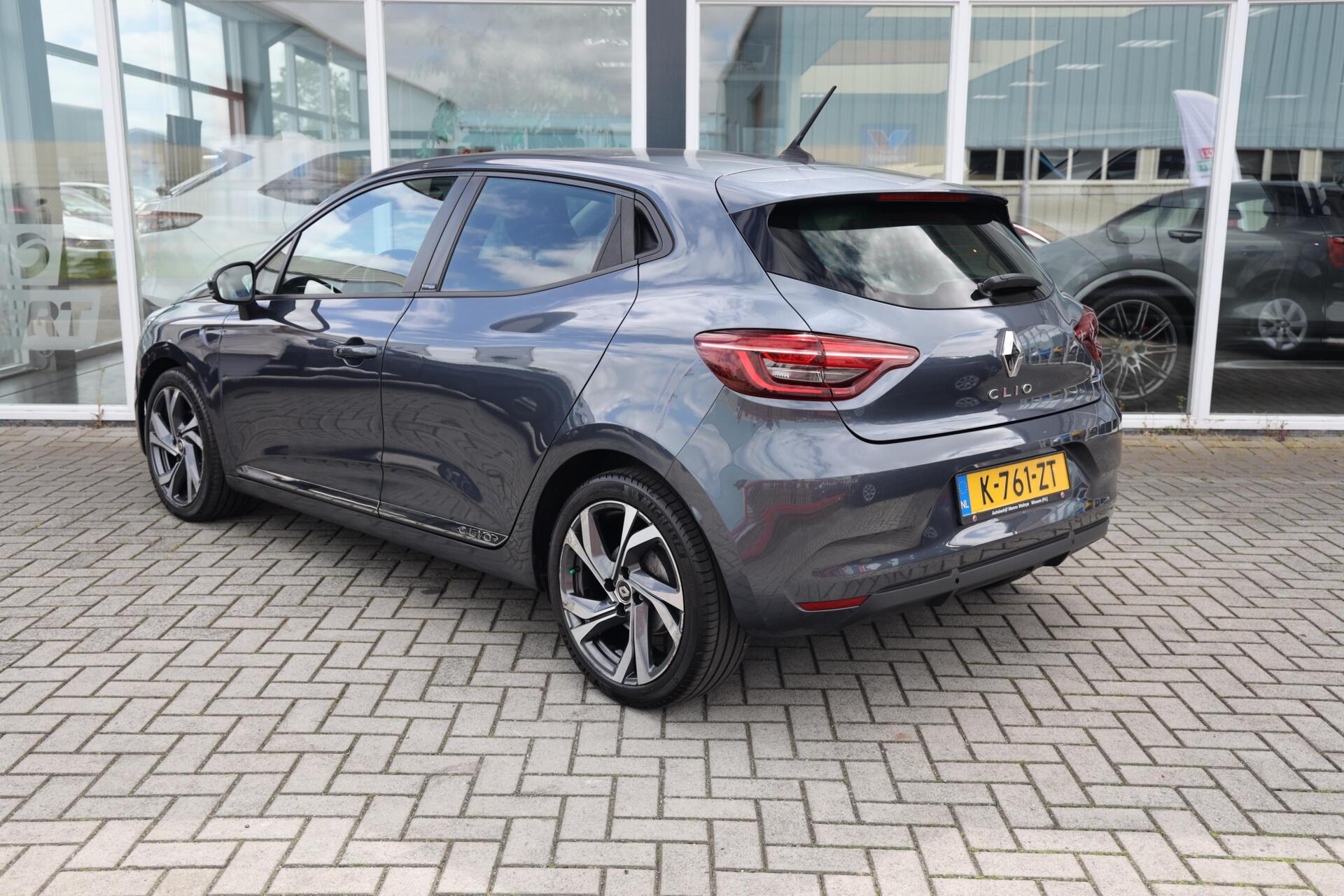 Foto van Renault Clio E-tech Hybrid