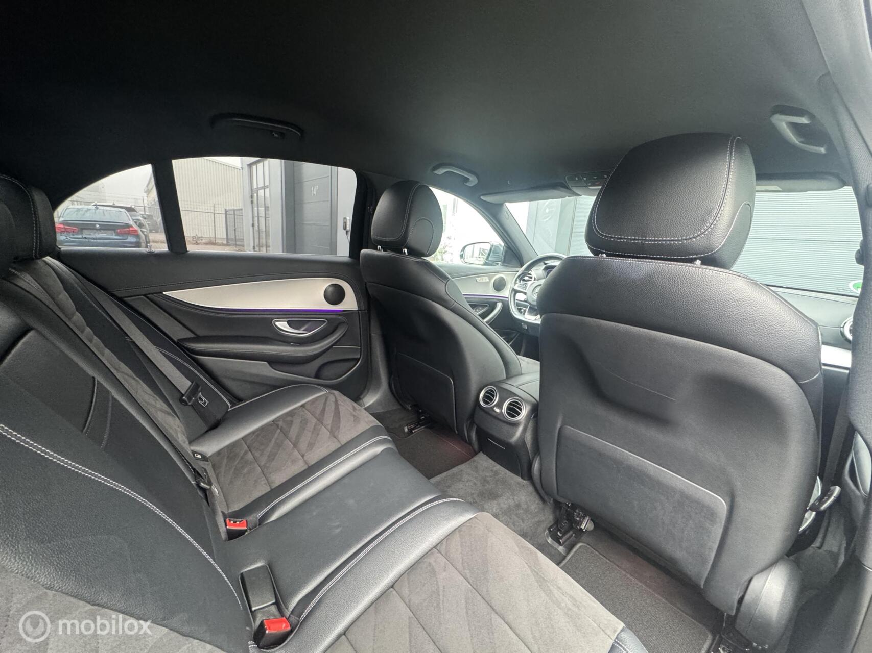 Foto van Mercedes-Benz E 220 D