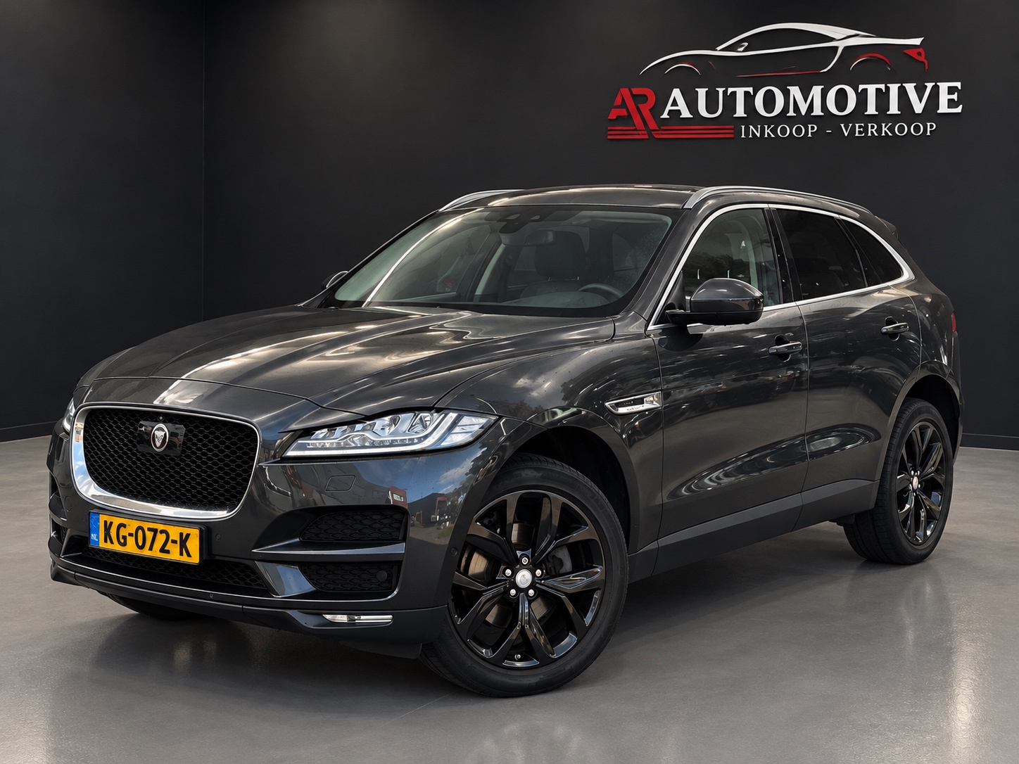 Foto van Jaguar Jaguar F-pace